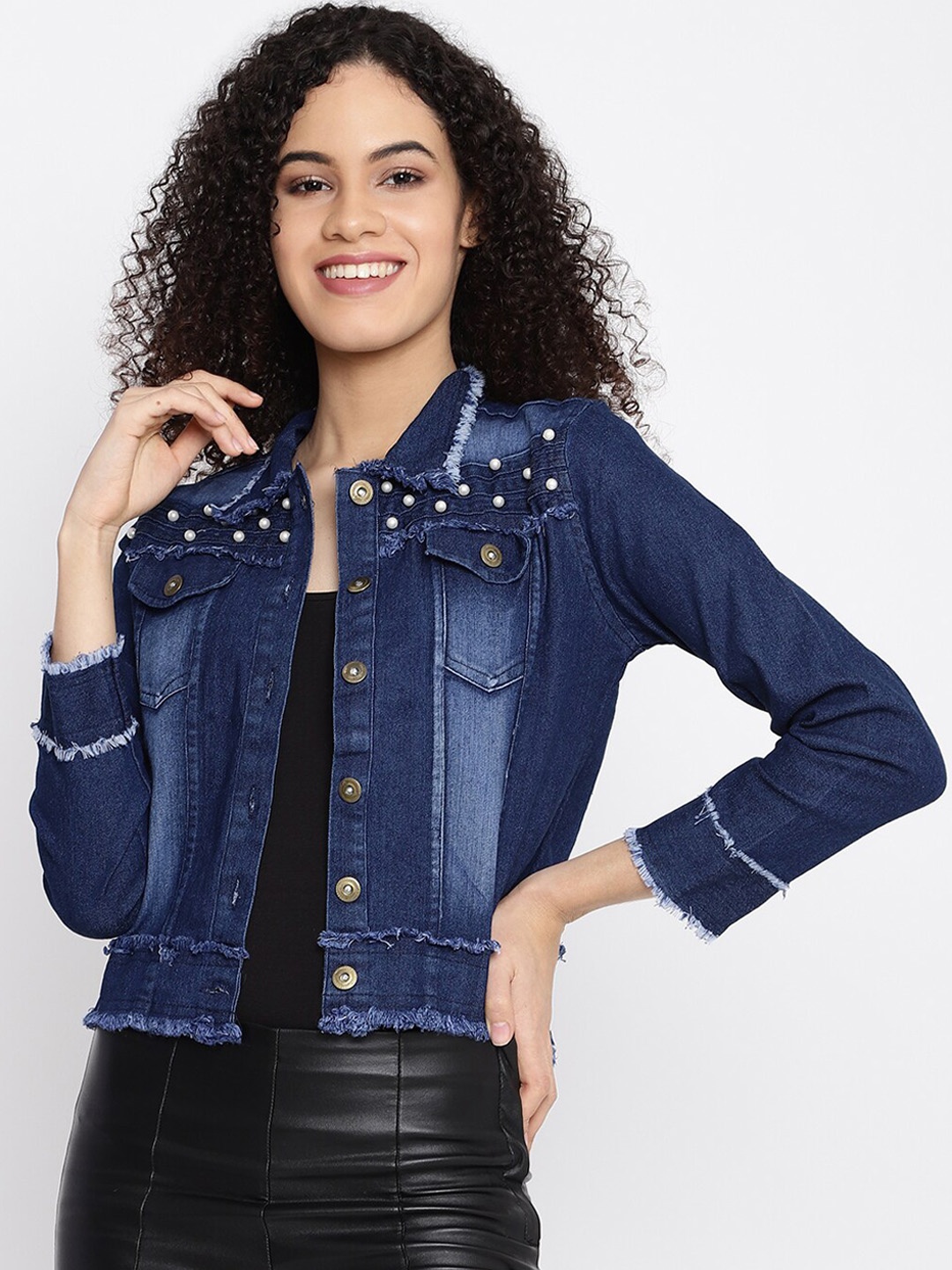 

Anaghakart Women Blue Washed Crop Denim Jacket