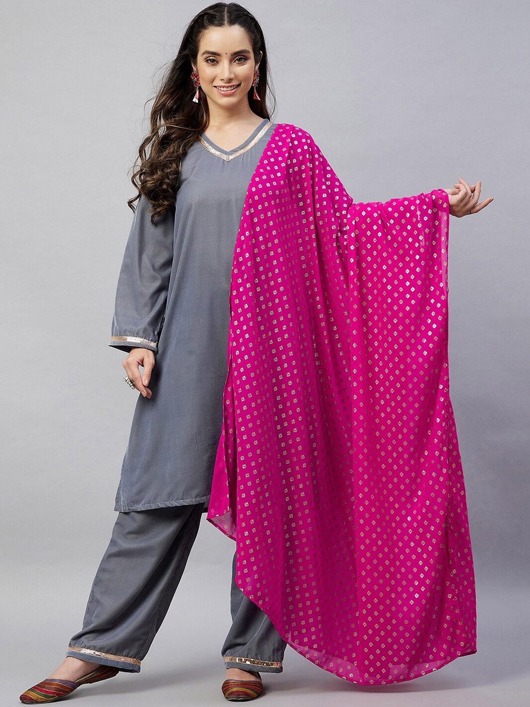 

InWeave Women Grey Velvet Kurta with Trousers & With Dupatta