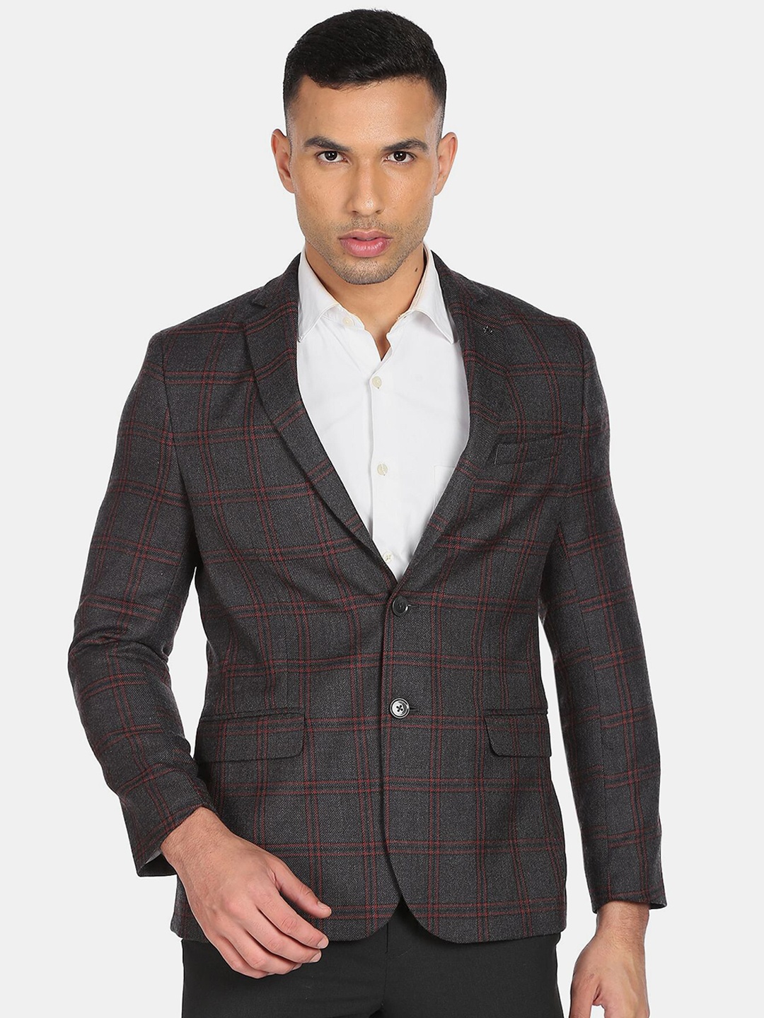 

Arrow Men Grey Checked Single-Breasted Formal Blazers