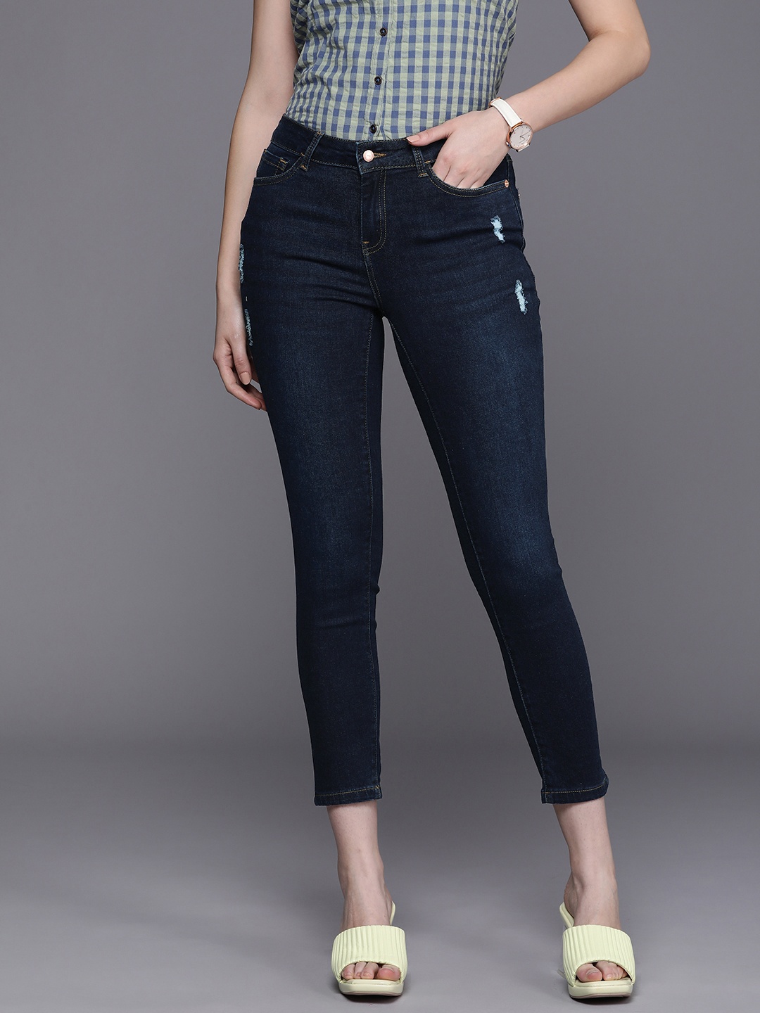 

Allen Solly Woman Low Distress Stretchable Jeans, Navy blue