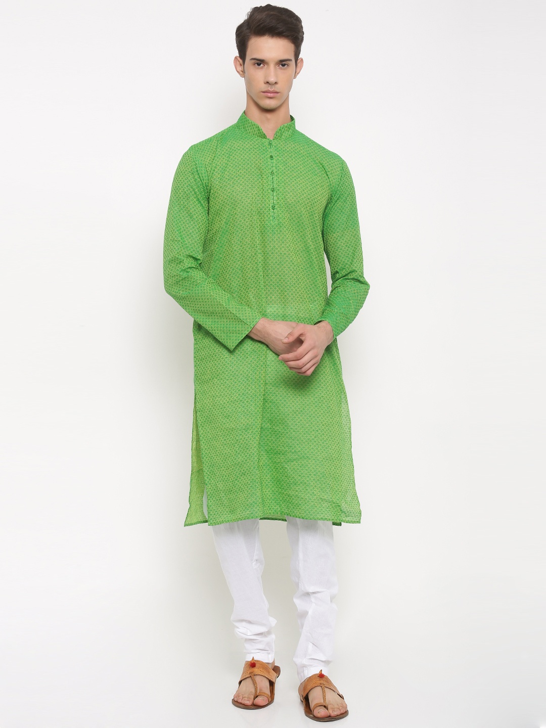 

RG DESIGNERS Men Green & White Self Design Kurta with Pyjamas