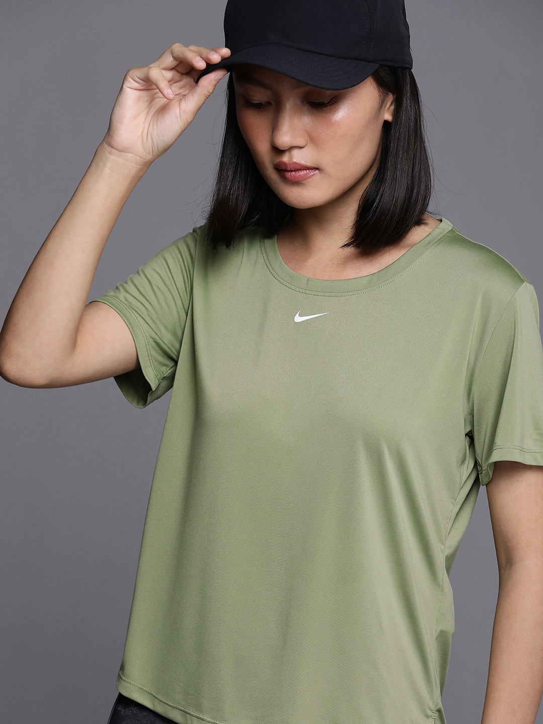 

Nike Women Green Solid Dri-Fit STD Top