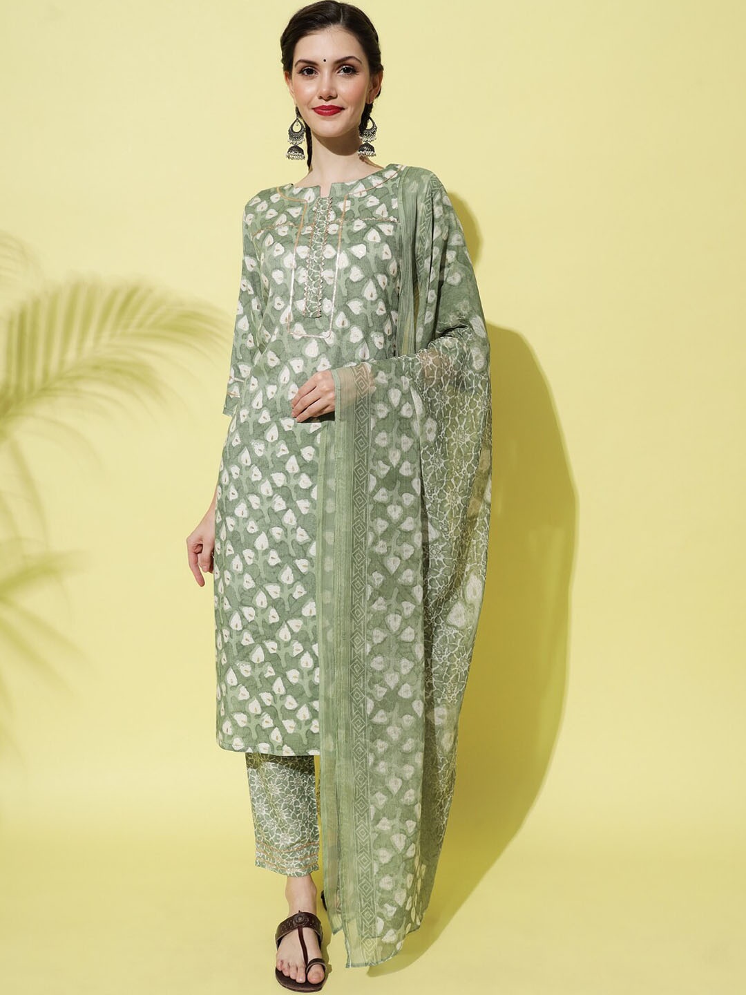 

VredeVogel Women Olive Green Printed Viscose Rayon Kurta with Trousers & With Dupatta