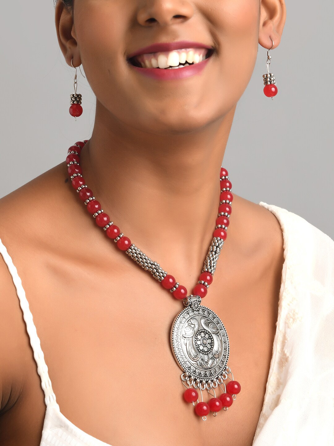 

Fida Silver-Plated Red Stone-Beaded Oxidized Choker Jewellery Set