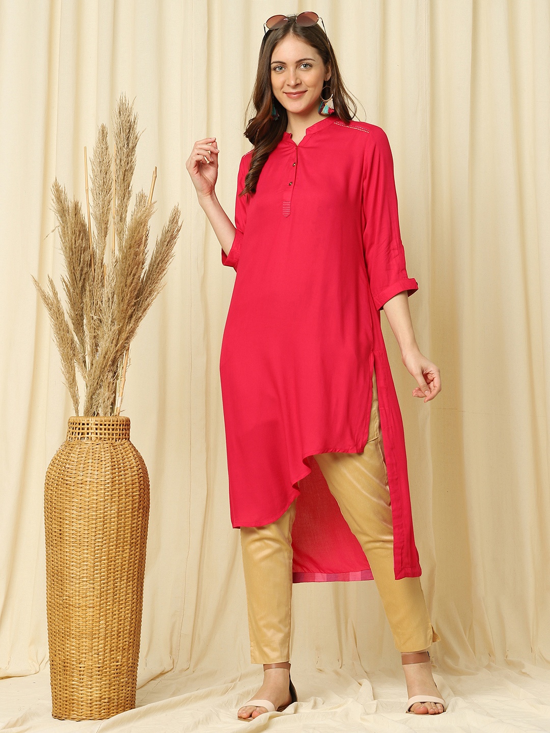 

Indifusion Women Pink Chanderi Silk Kurta