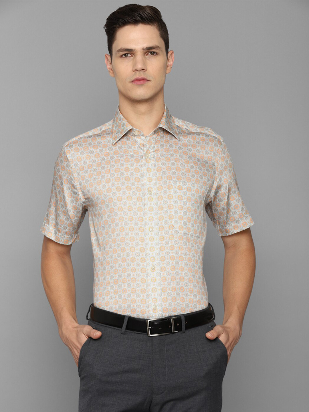 

Louis Philippe Men Beige Slim Fit Printed Formal Shirt