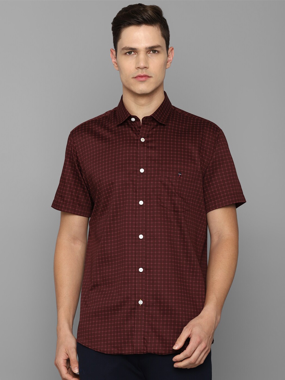 

Louis Philippe Sport Men Maroon Slim Fit Micro Checked Pure Cotton Casual Shirt