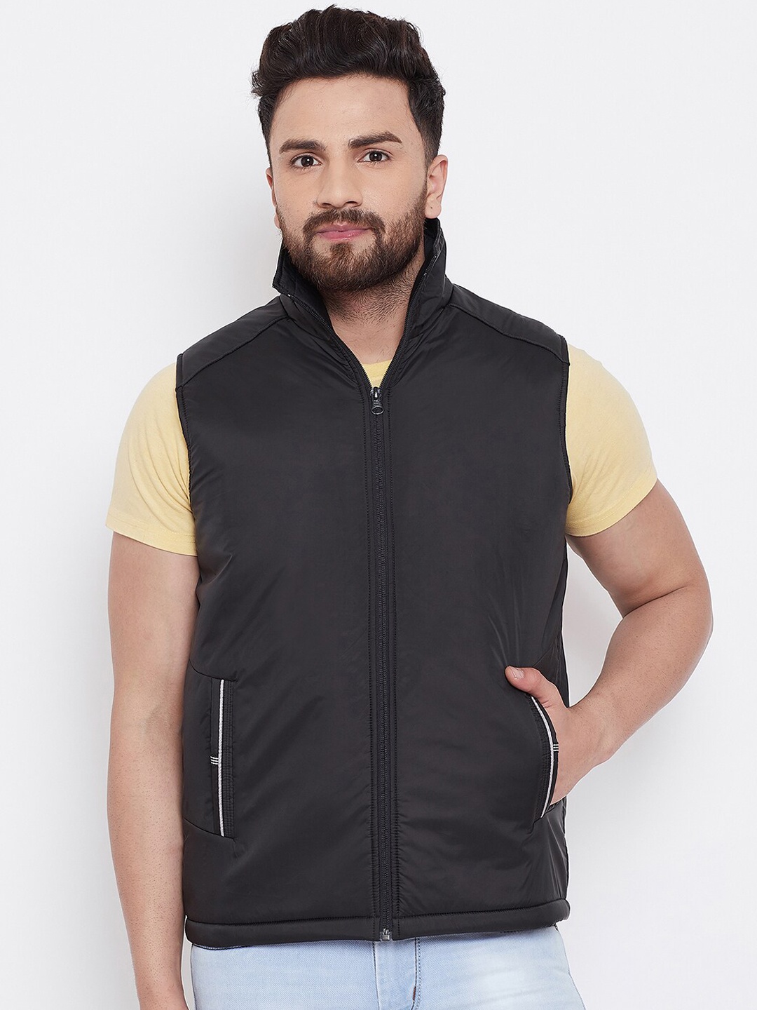 

Spirit Men Black Lightweight Padded Jacket