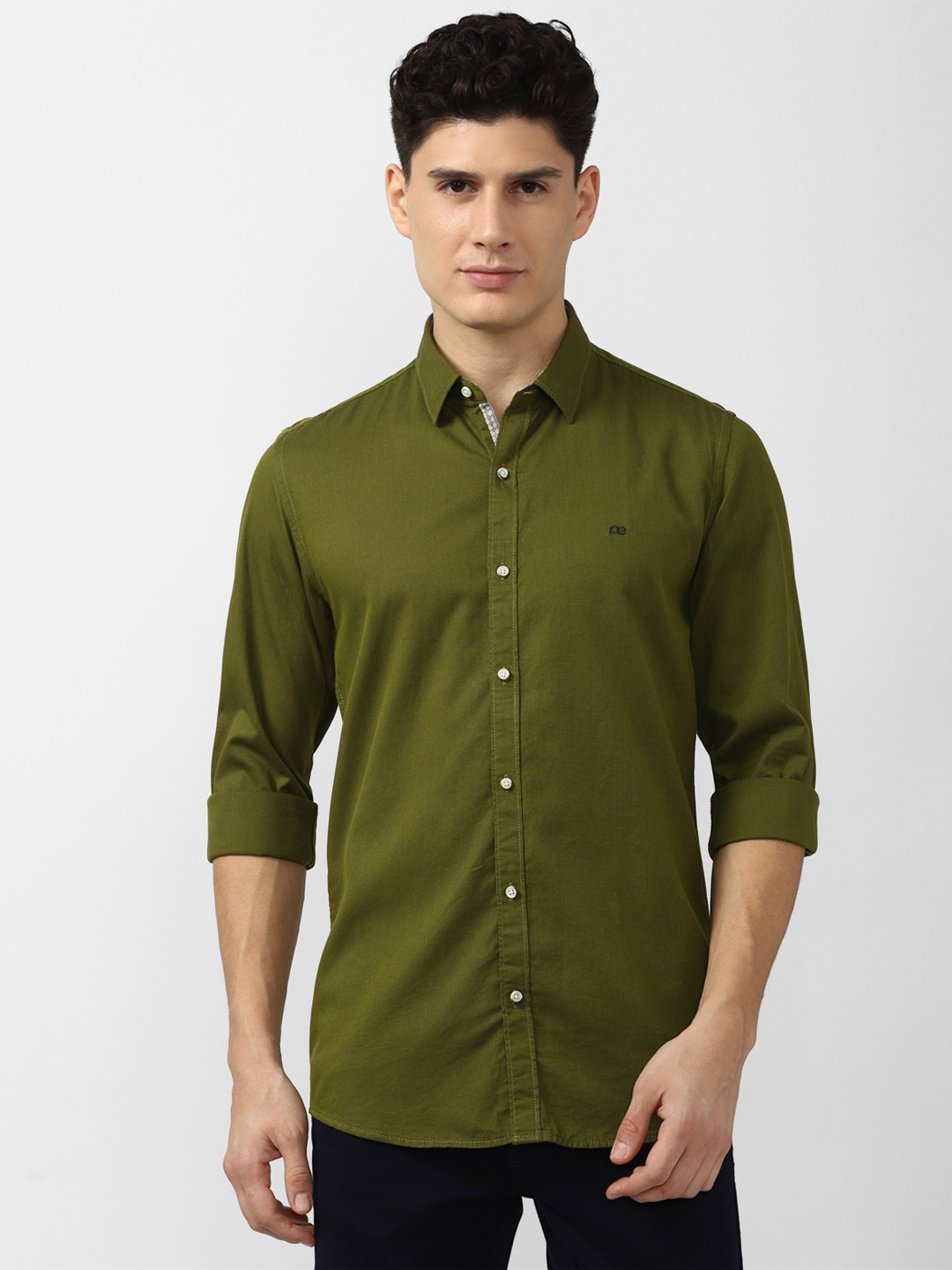 

Peter England Casuals Men Green Slim Fit Casual Shirt