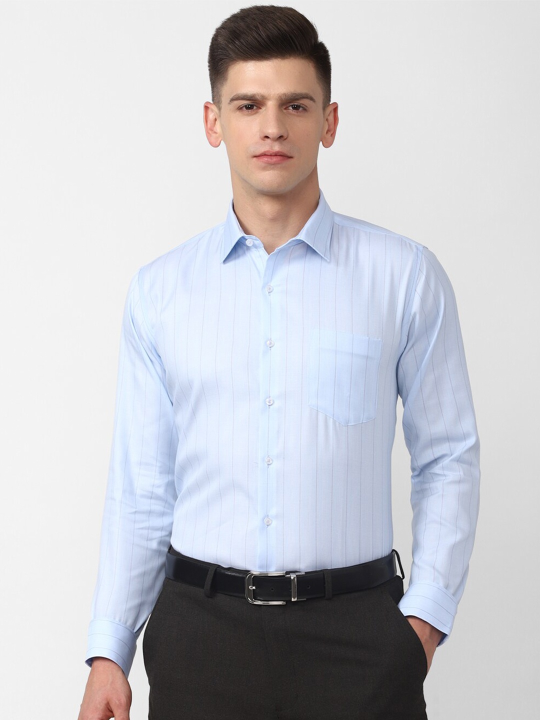 

Van Heusen Men Blue Slim Fit Striped Formal Shirt