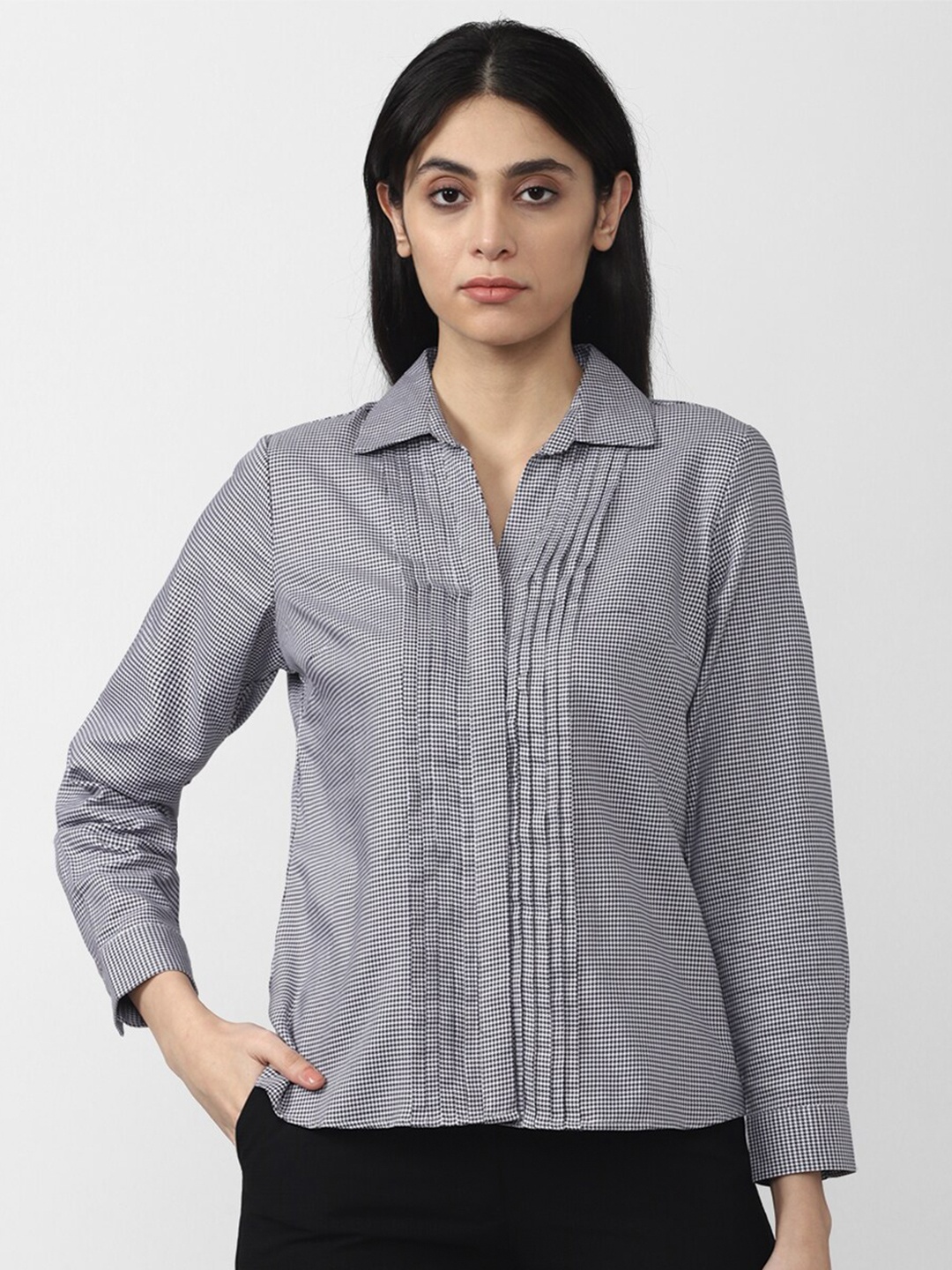 

Van Heusen Woman Checked Formal Shirt, Grey