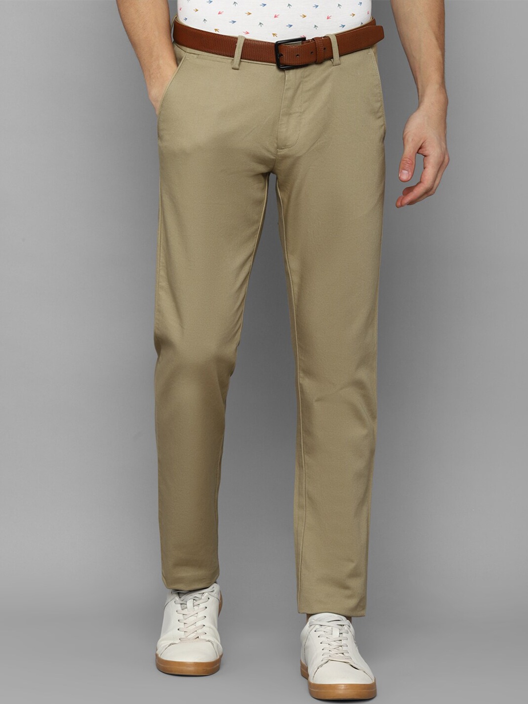 

Allen Solly Men Khaki Slim Fit Chinos Trousers