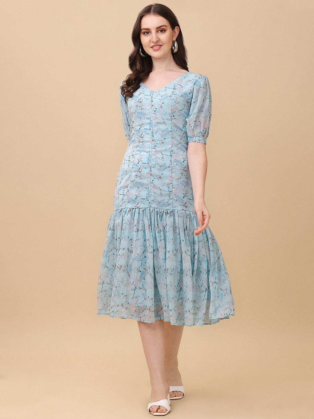 

Vidraa Western Store Blue Floral Georgette Drop-Waist Midi Dress