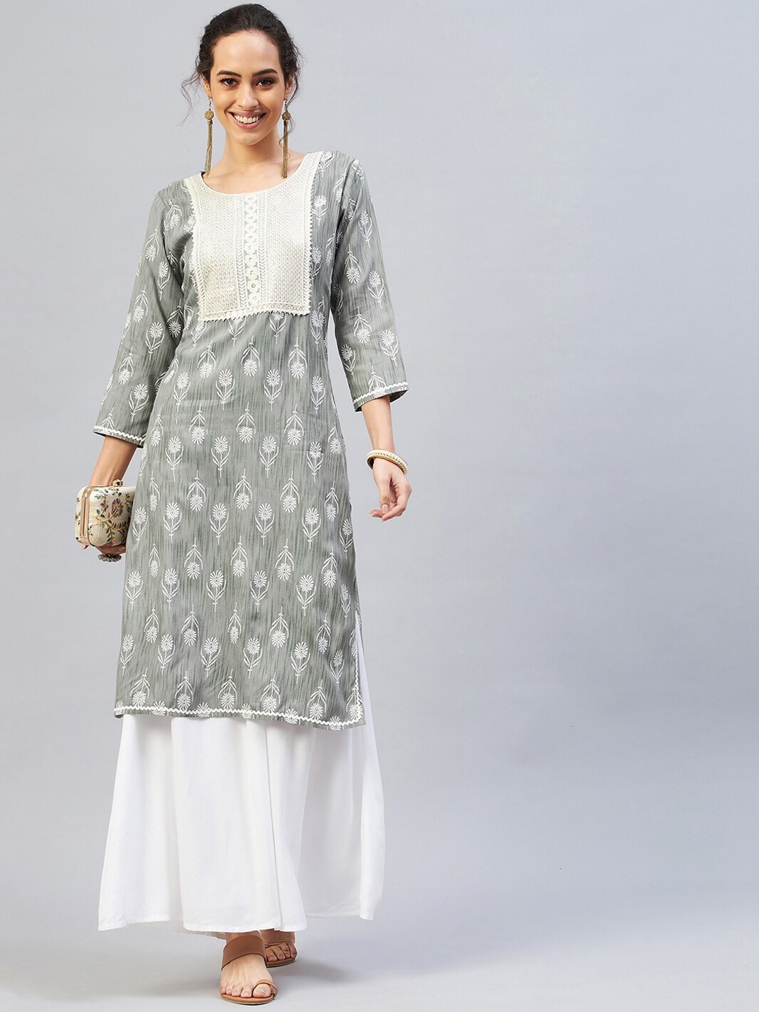 

InWeave Women Grey Floral Printed Kurta with Palazzos