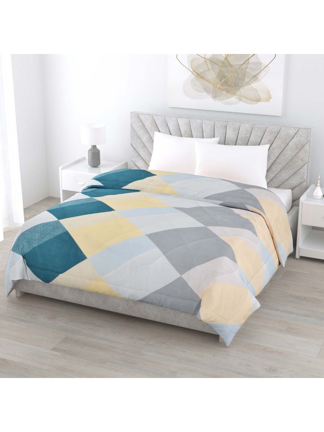 

haus & kinder Blue & Grey Geometric Microfiber Reversible 150 GSM Double Bed Comforter