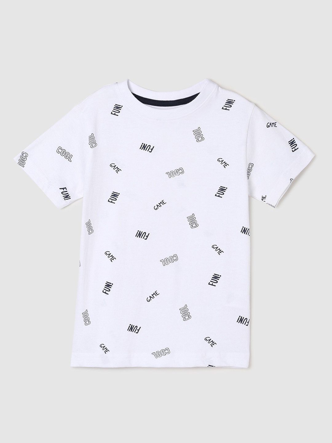 

max Boys White Printed T-shirt