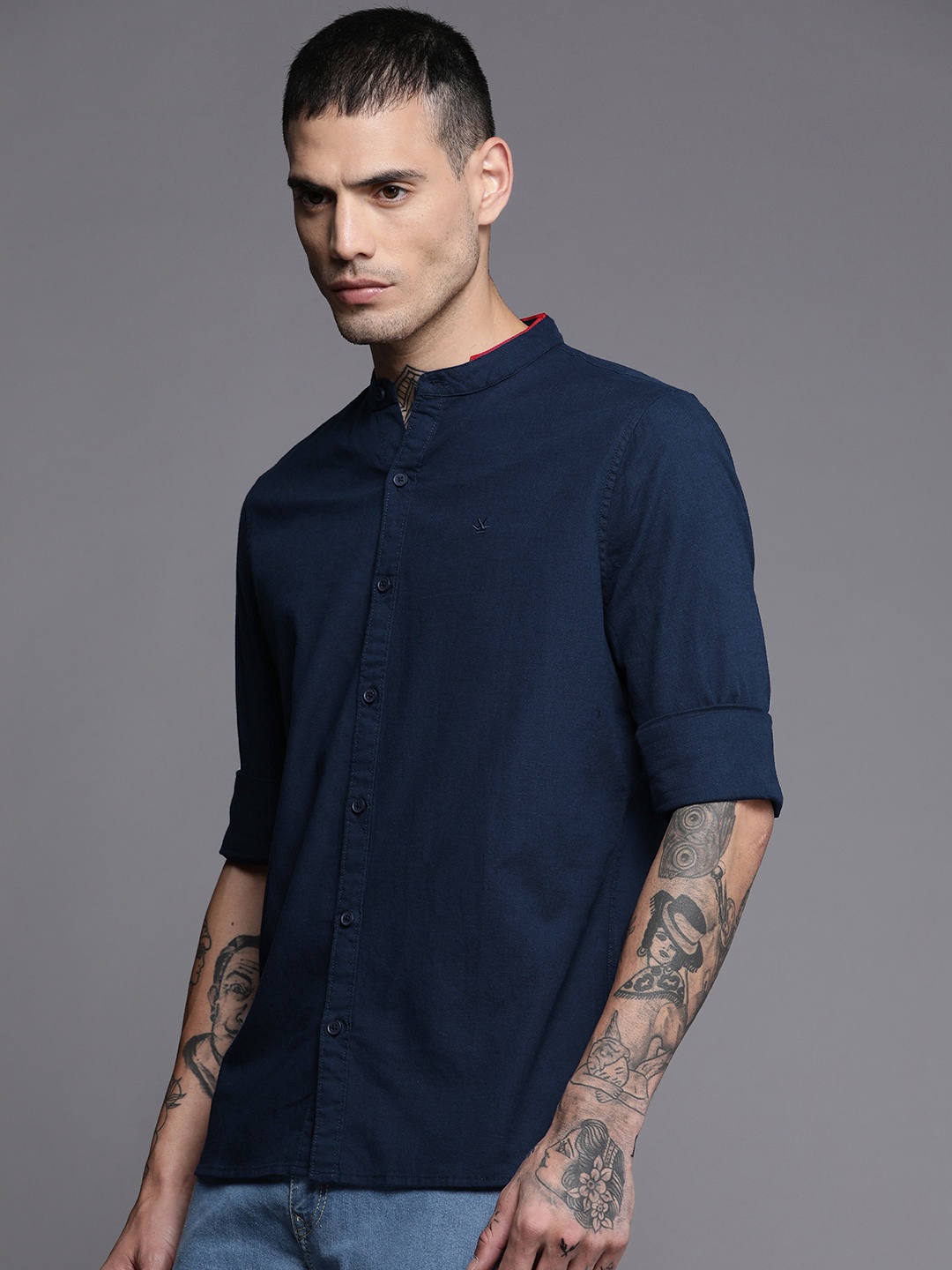 

WROGN Men Navy Blue Solid Slim Fit Pure Cotton Casual Shirt