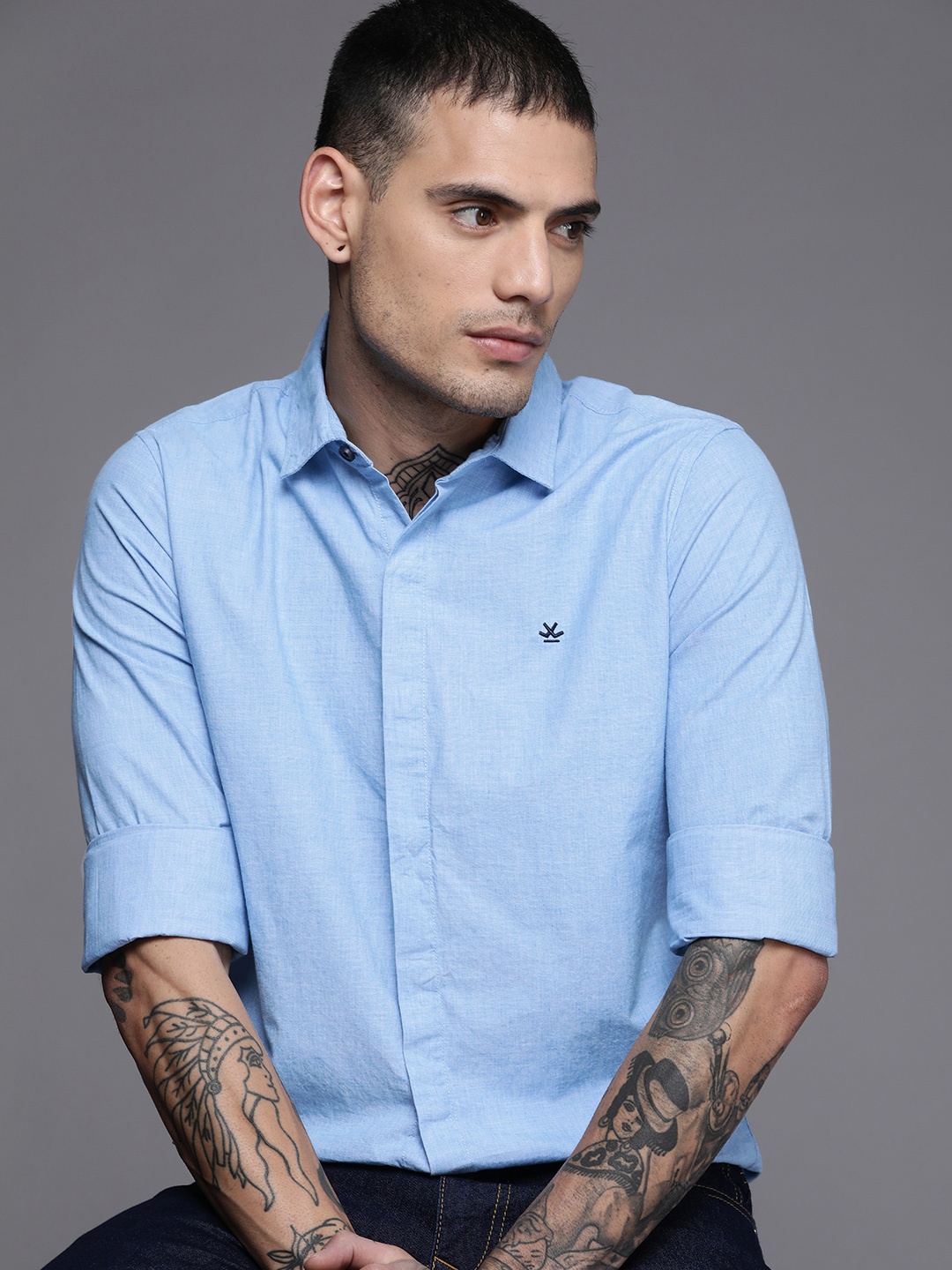 

WROGN Men Blue Solid Slim Fit Pure Cotton Casual Shirt