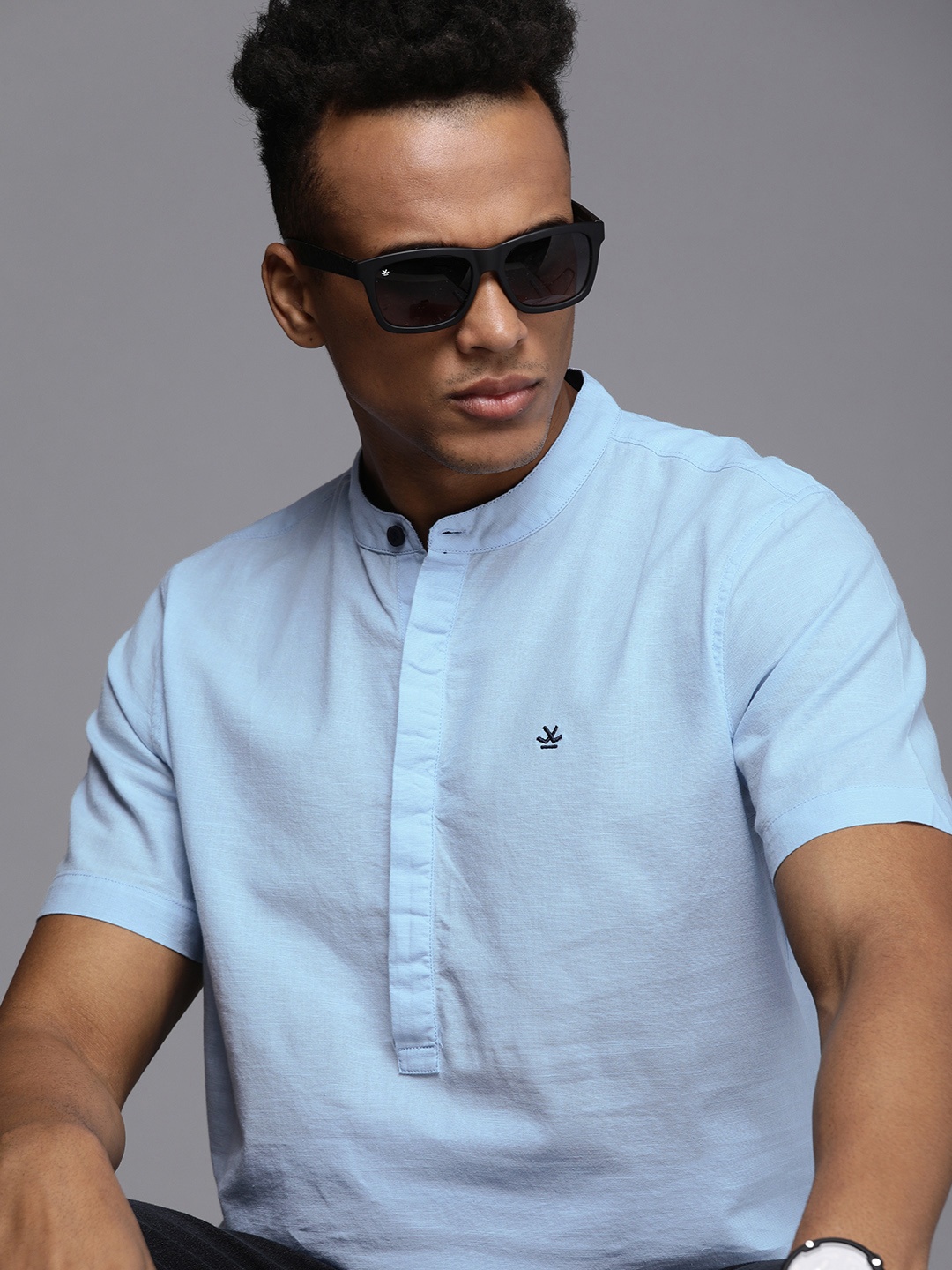 

WROGN Men Blue Solid Slim Fit Pure Cotton Casual Shirt