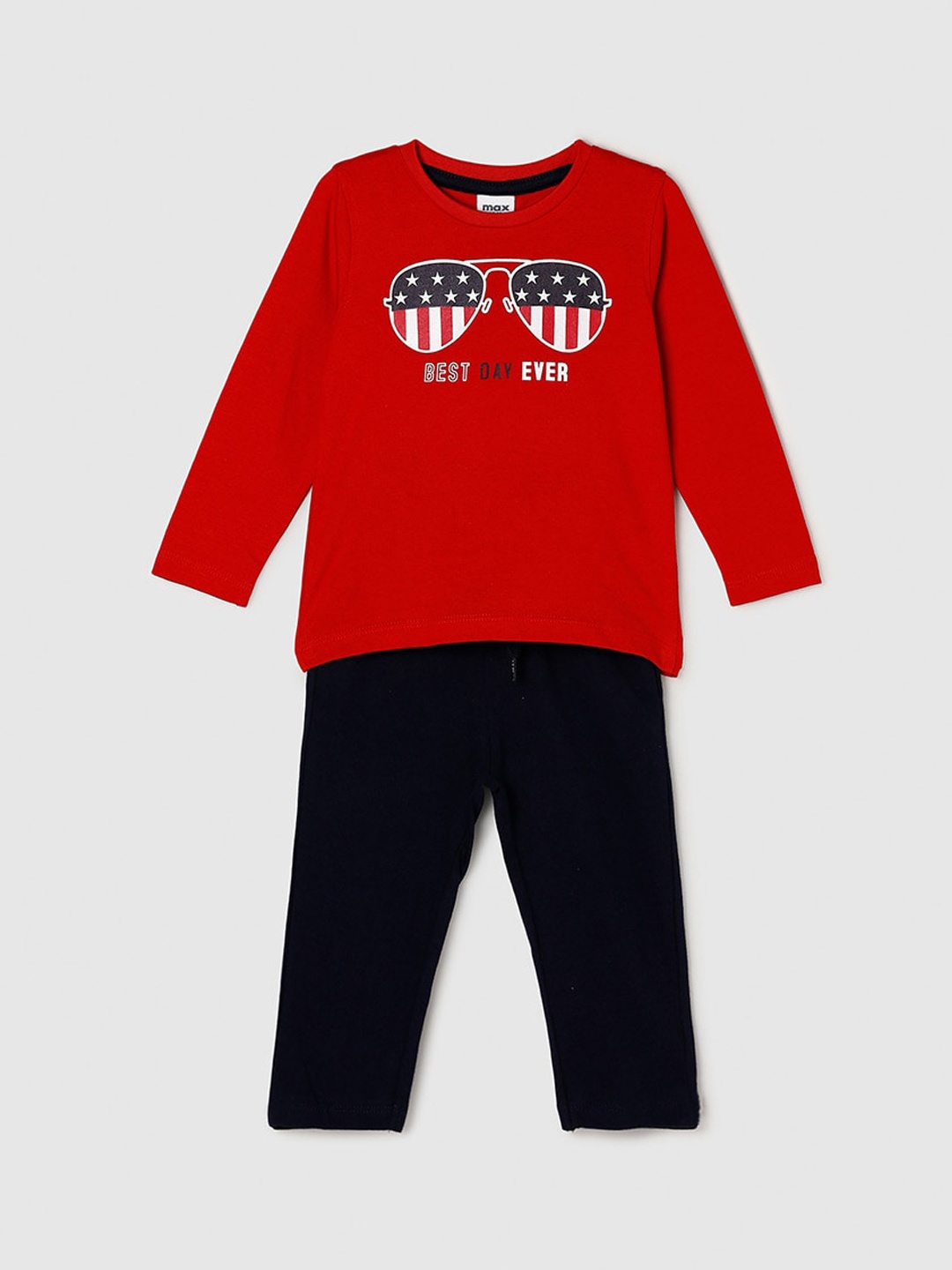 

max Boys Printed Cotton Night suit, Multi