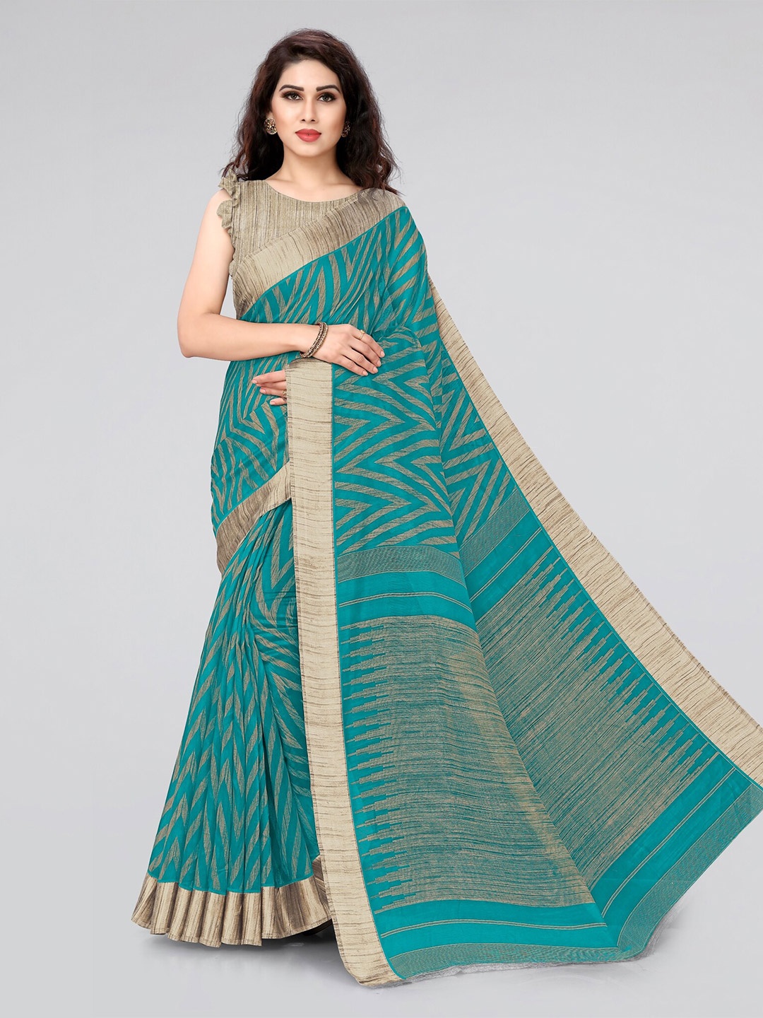 

MIRCHI FASHION Turquoise Blue And Beige Geometric Print Saree