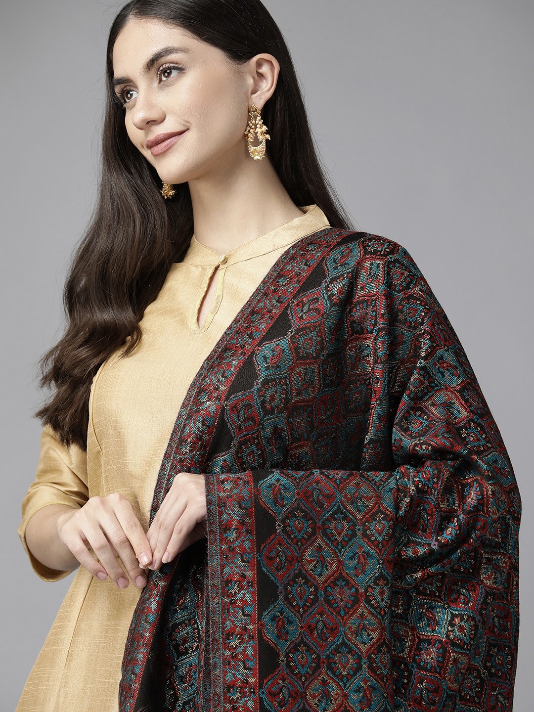 

Cayman Women Ethnic Motifs Knitted Winter Shawl, Black