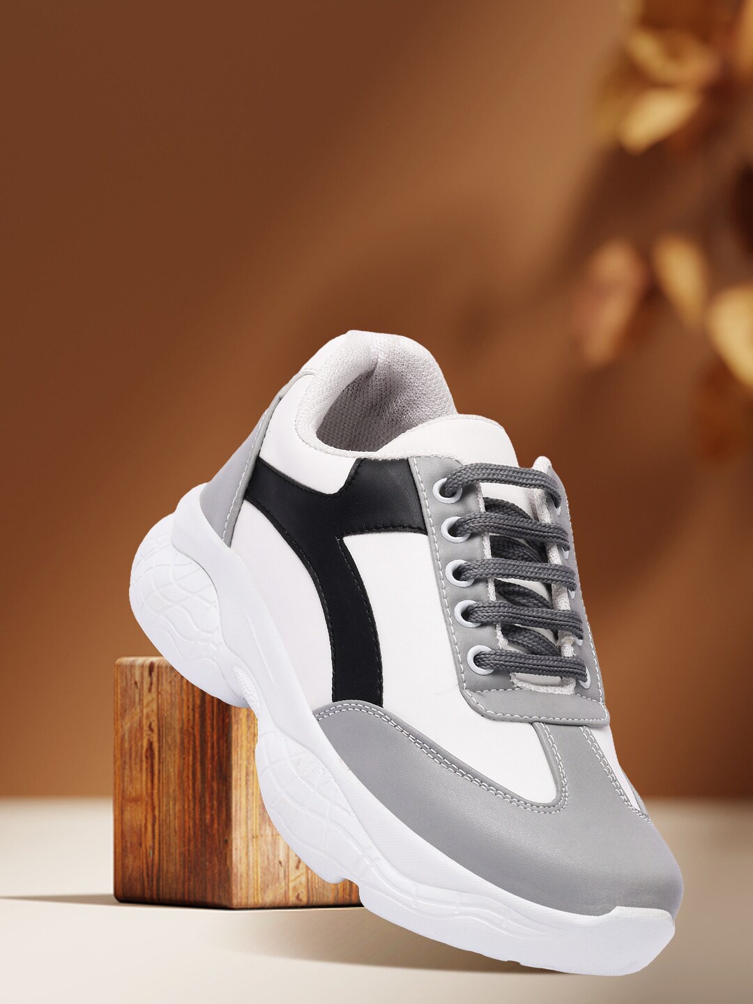 

FASHIMO Women Colourblocked Sneakers, Grey