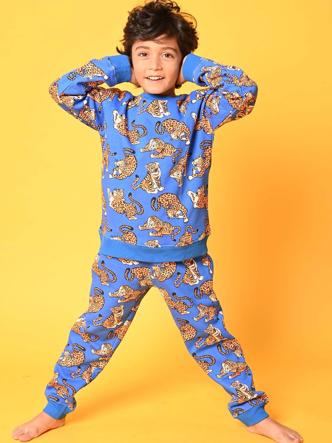 

Anthrilo Boys Blue Tiger Fleece Sweatshirt Jogger Set