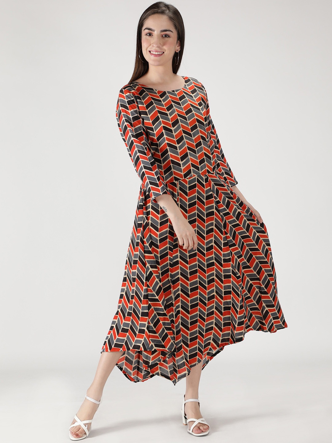 

Fabclub Women Orange & Black Geometric Printed Ethnic Dresses