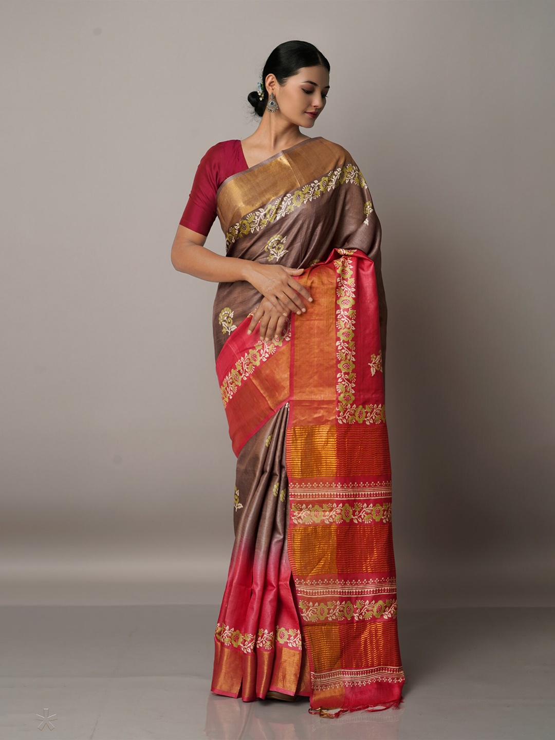 

Unnati Silks Brown & Red Floral Zari Pure Silk Tussar Saree