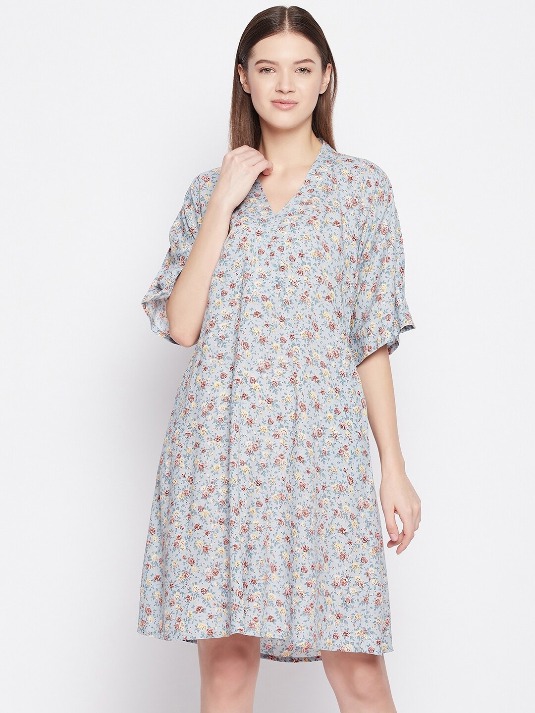 

Hypernation Grey Printed Nightdress