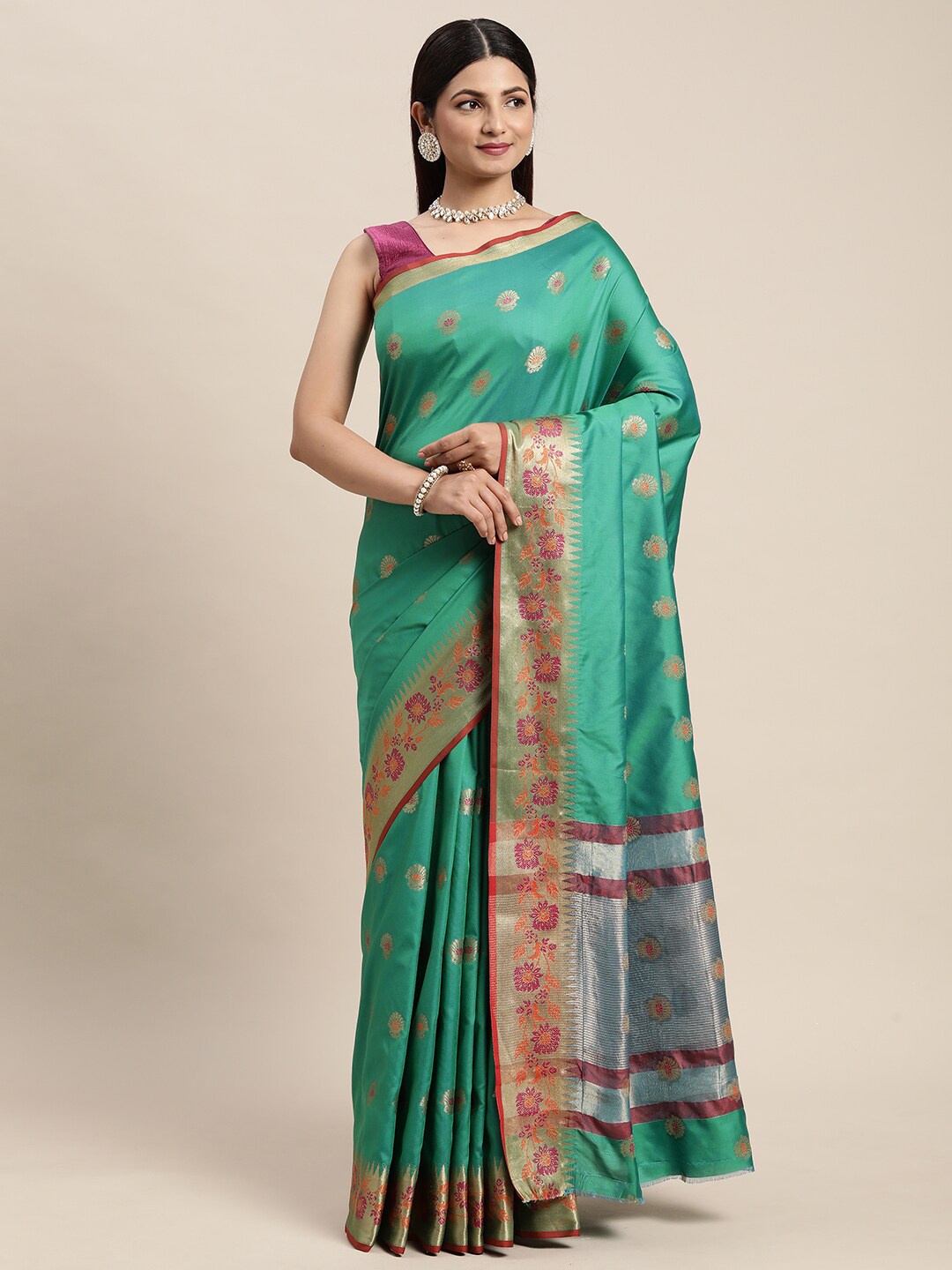 

KAITHY CREATION Green & Red Floral Zari Pure Silk Banarasi Saree