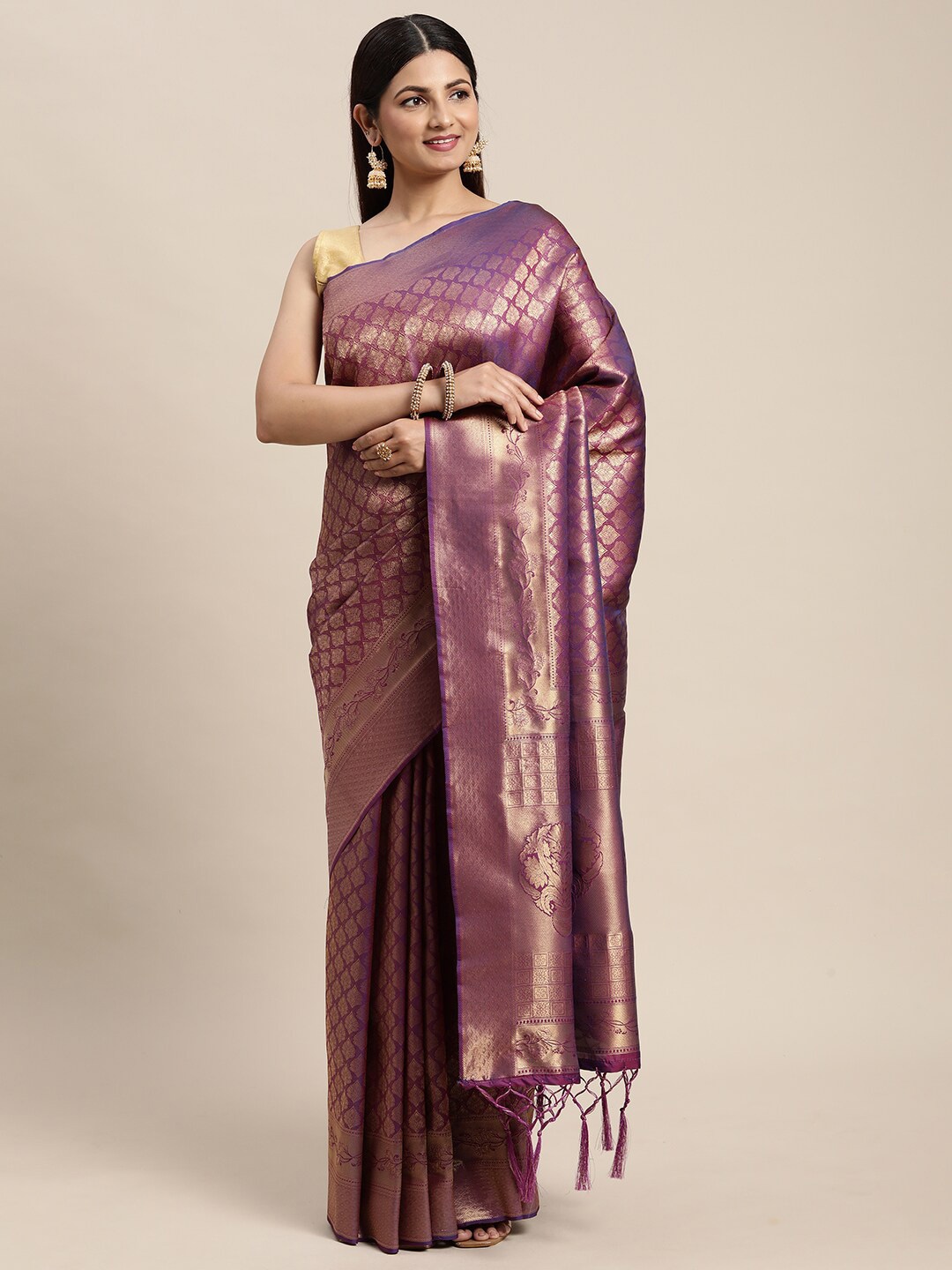 

KAITHY CREATION Purple & Gold-Toned Floral Zari Pure Silk Banarasi Saree