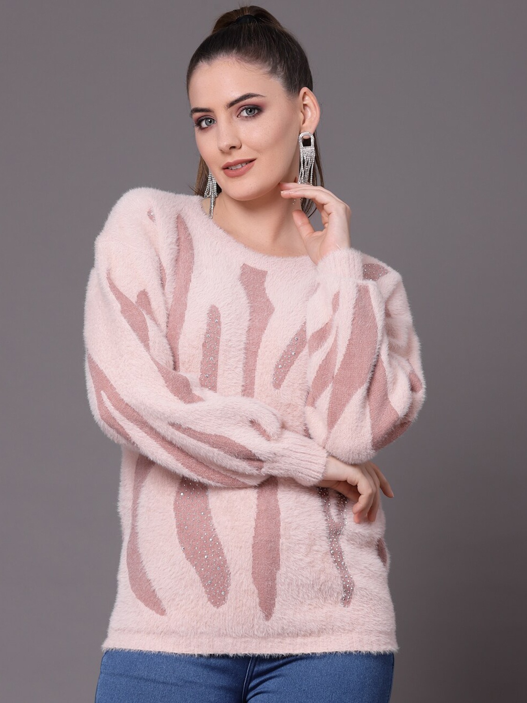 

Mafadeny Women Peach-Coloured Printed Pullover with Fuzzy Detail