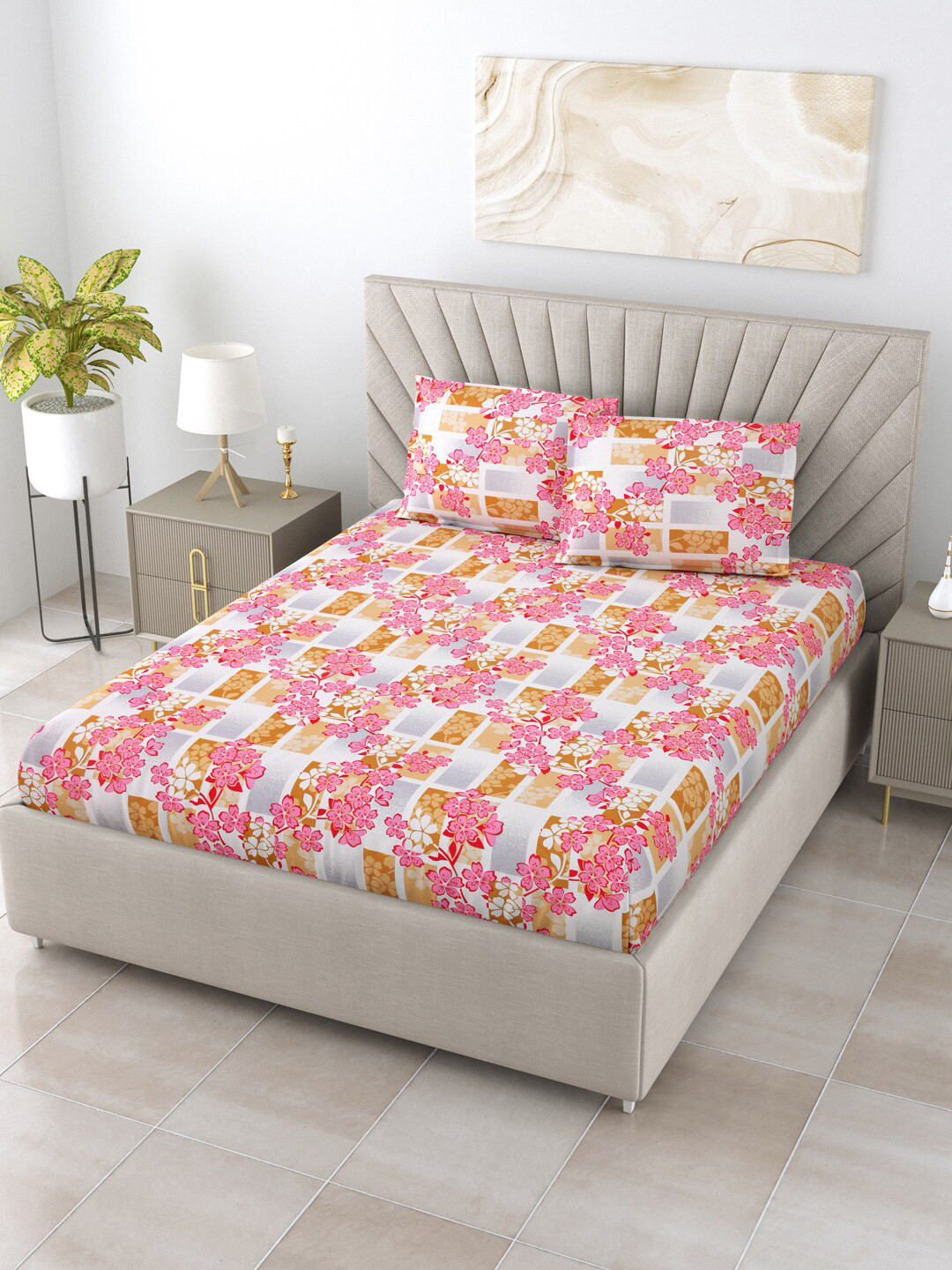 

BOMBAY DYEING Peach-Coloured & Blue Floral 120 TC Double Bedsheet with 2 Pillow Covers