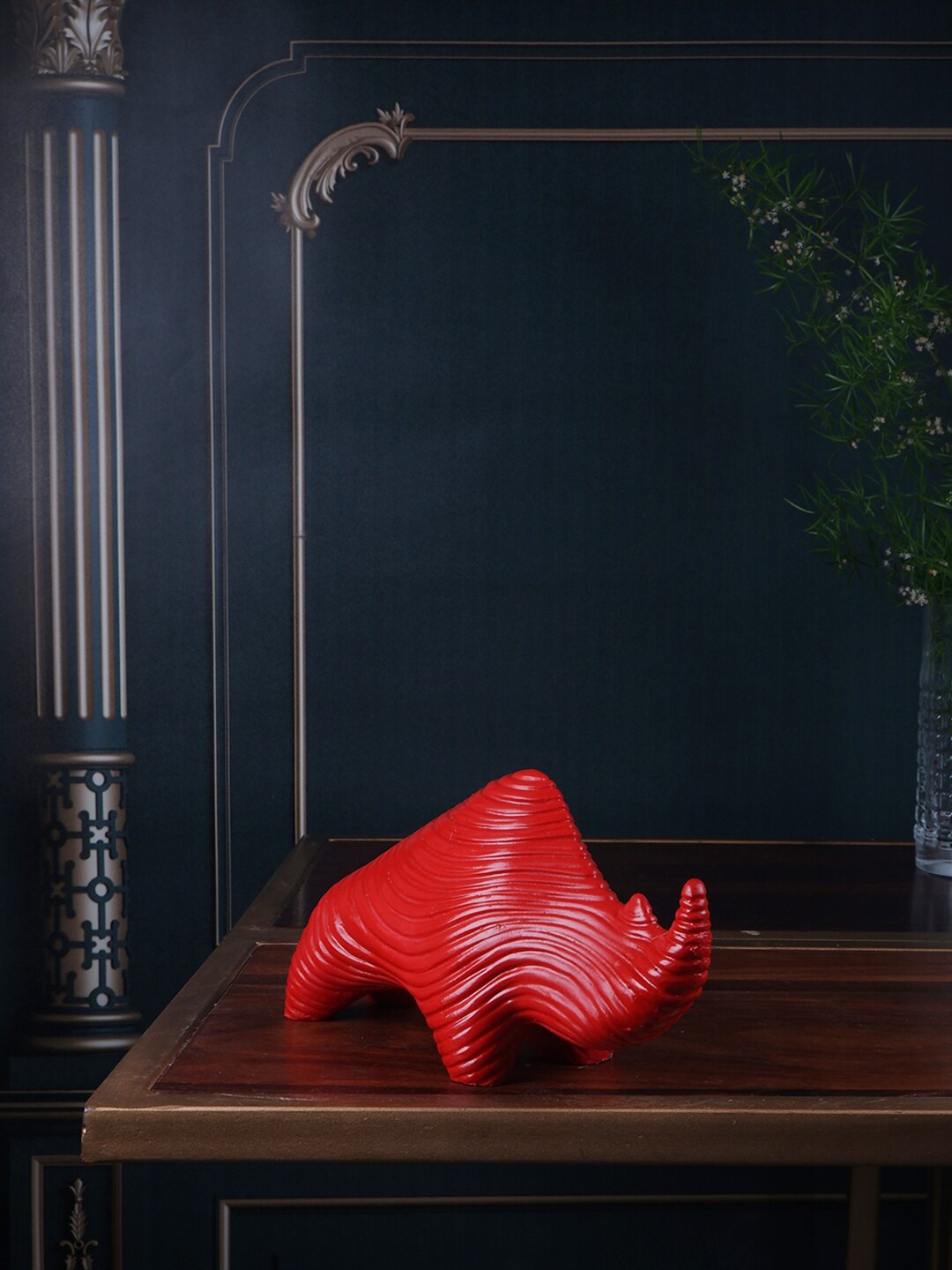 THE WHITE INK DECOR Red Rhino Figurine Showpiece