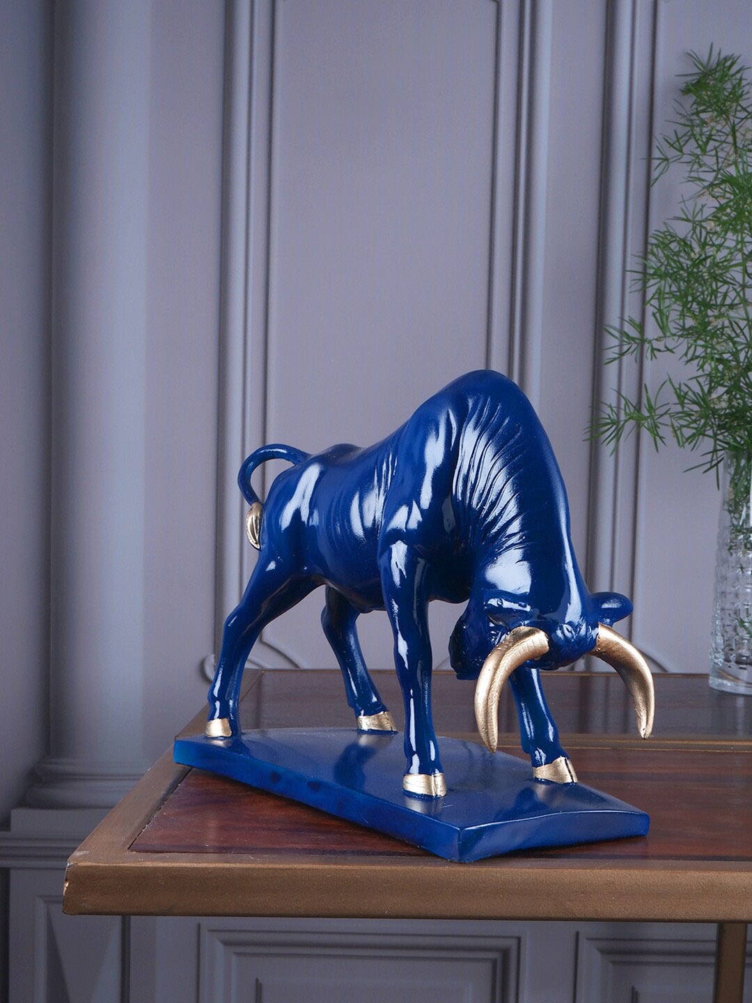 

THE WHITE INK DECOR Blue Textured Bull Showpiece