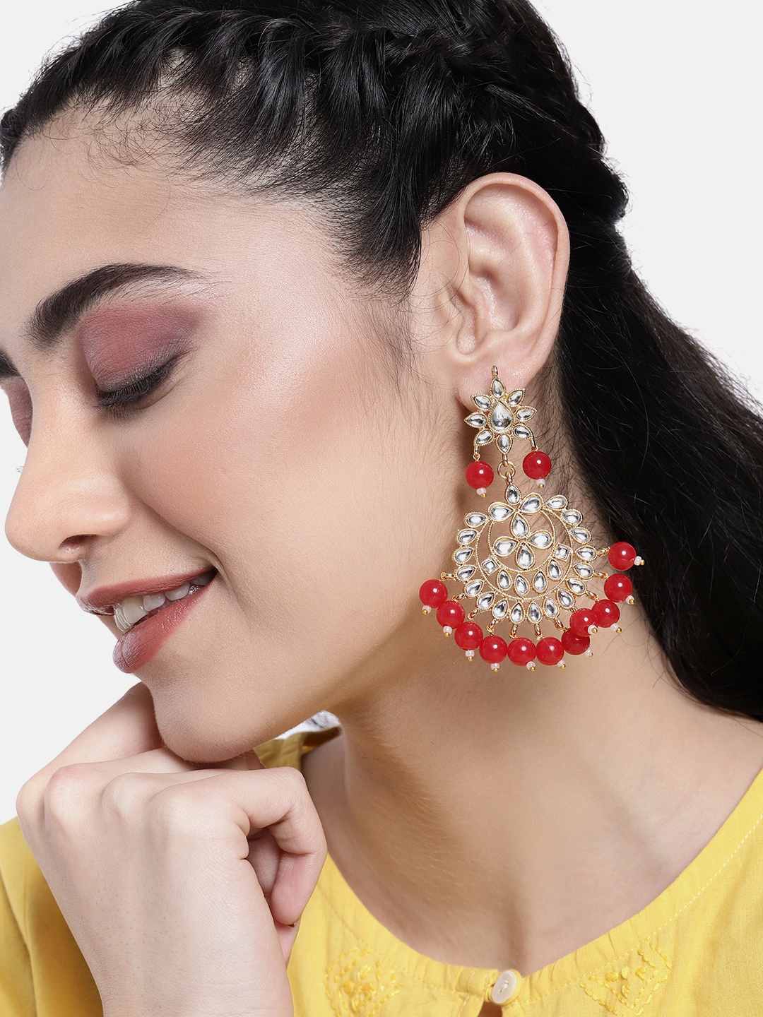 

Peora Gold-Plated Kundan & Pearl Crescent Shaped Chandbalis, Red