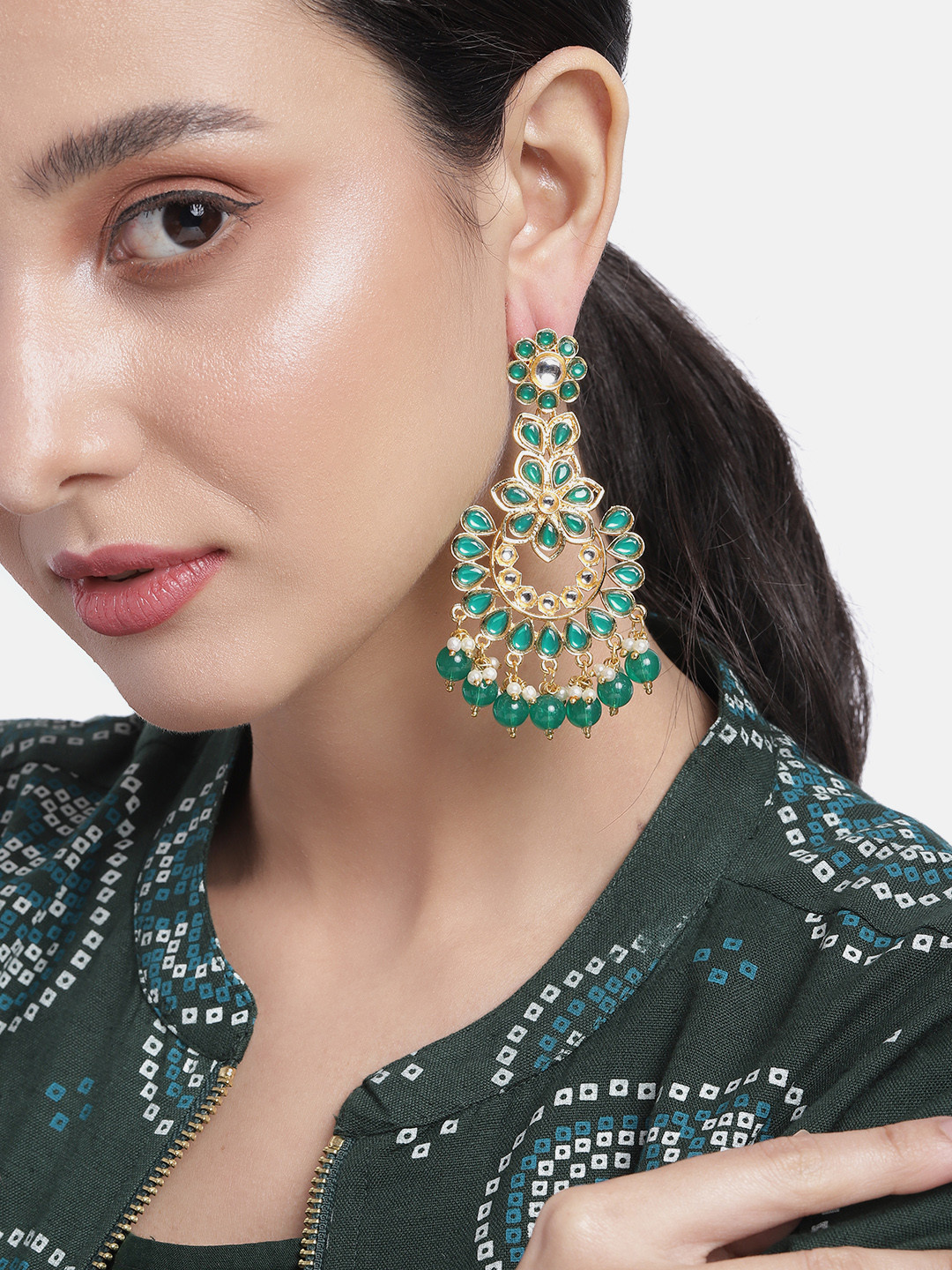 

Peora Gold-Plated Classic Drop Earrings, Green