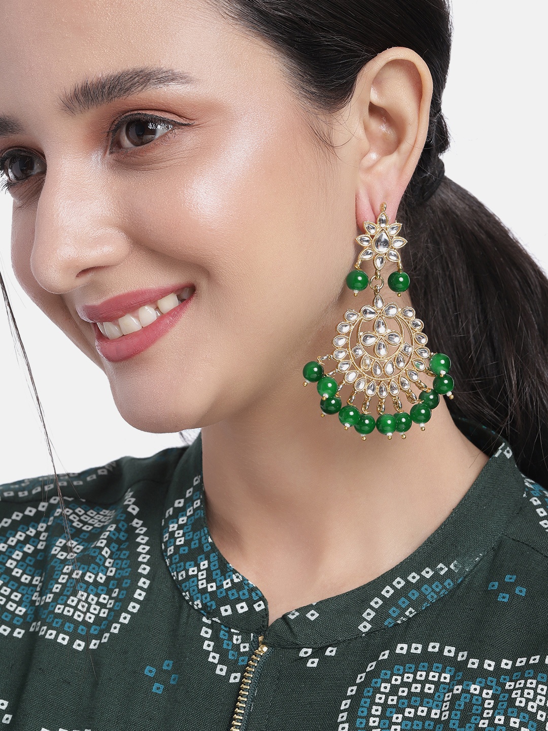 

Peora Gold-Plated Classic Drop Earrings, Green