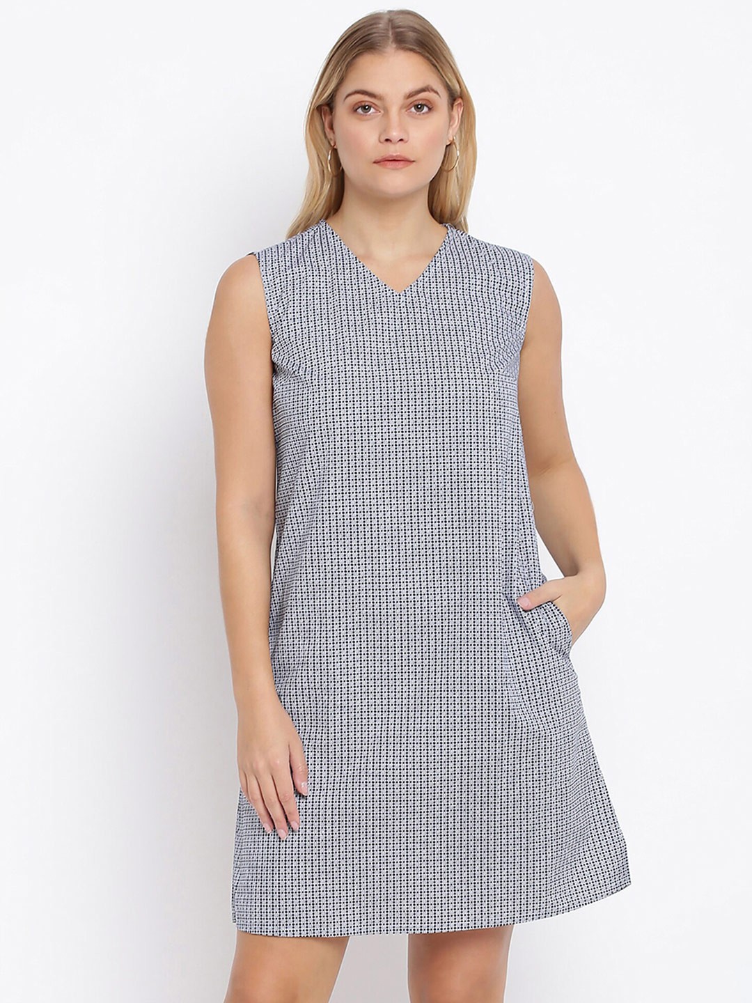 

abof Women Blue Printed V-Neck A-Line Dress