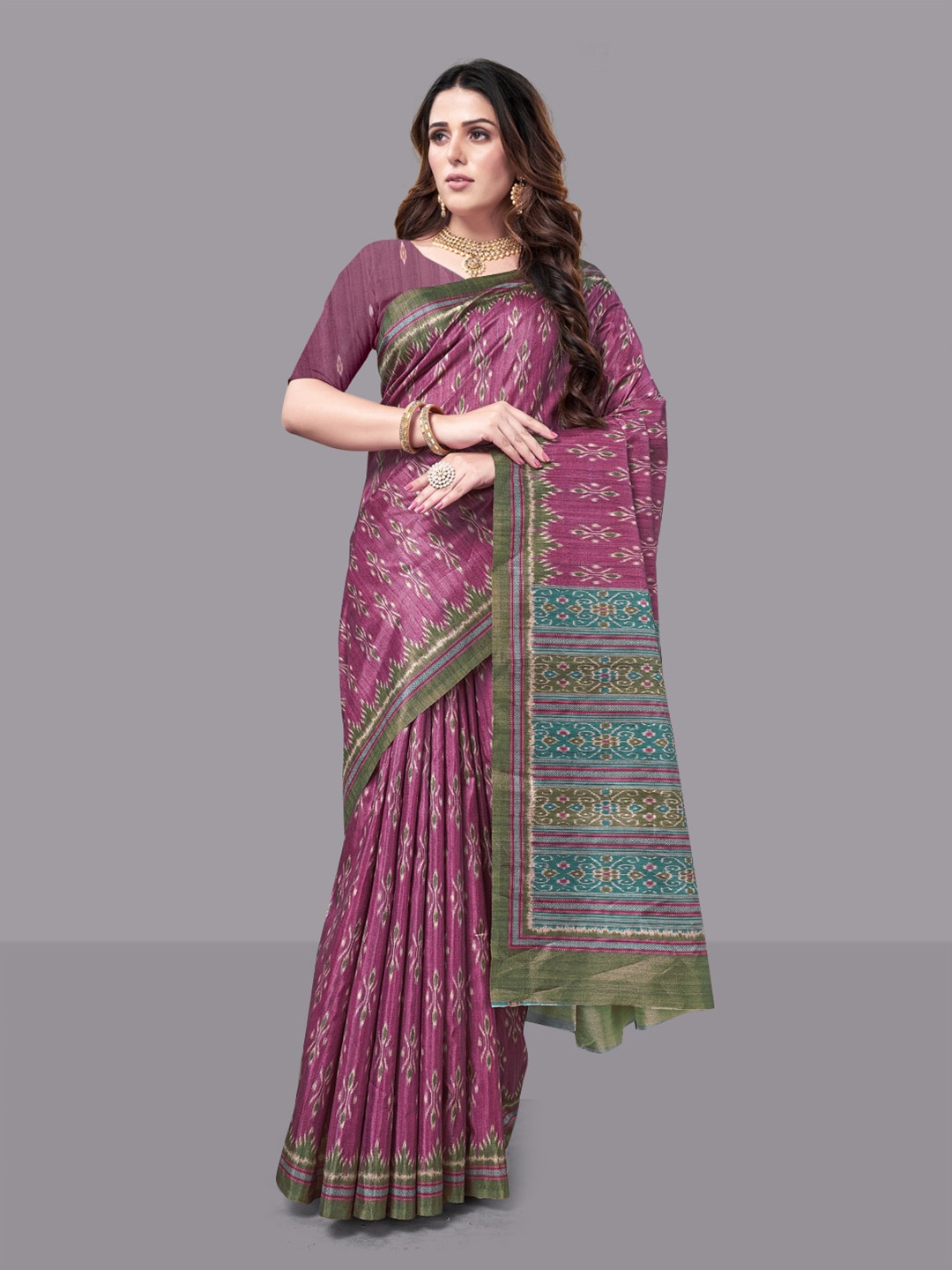 

HERE&NOW Pink And Green Ethnic Motifs Ikat Saree