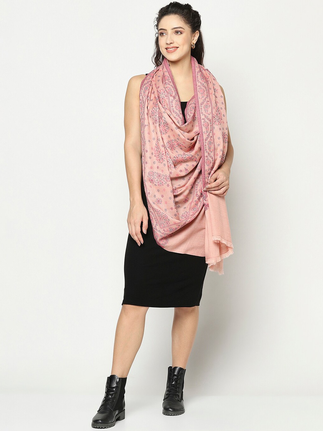 

La Vastraa Women Peach-Colored Woven Design Shawl