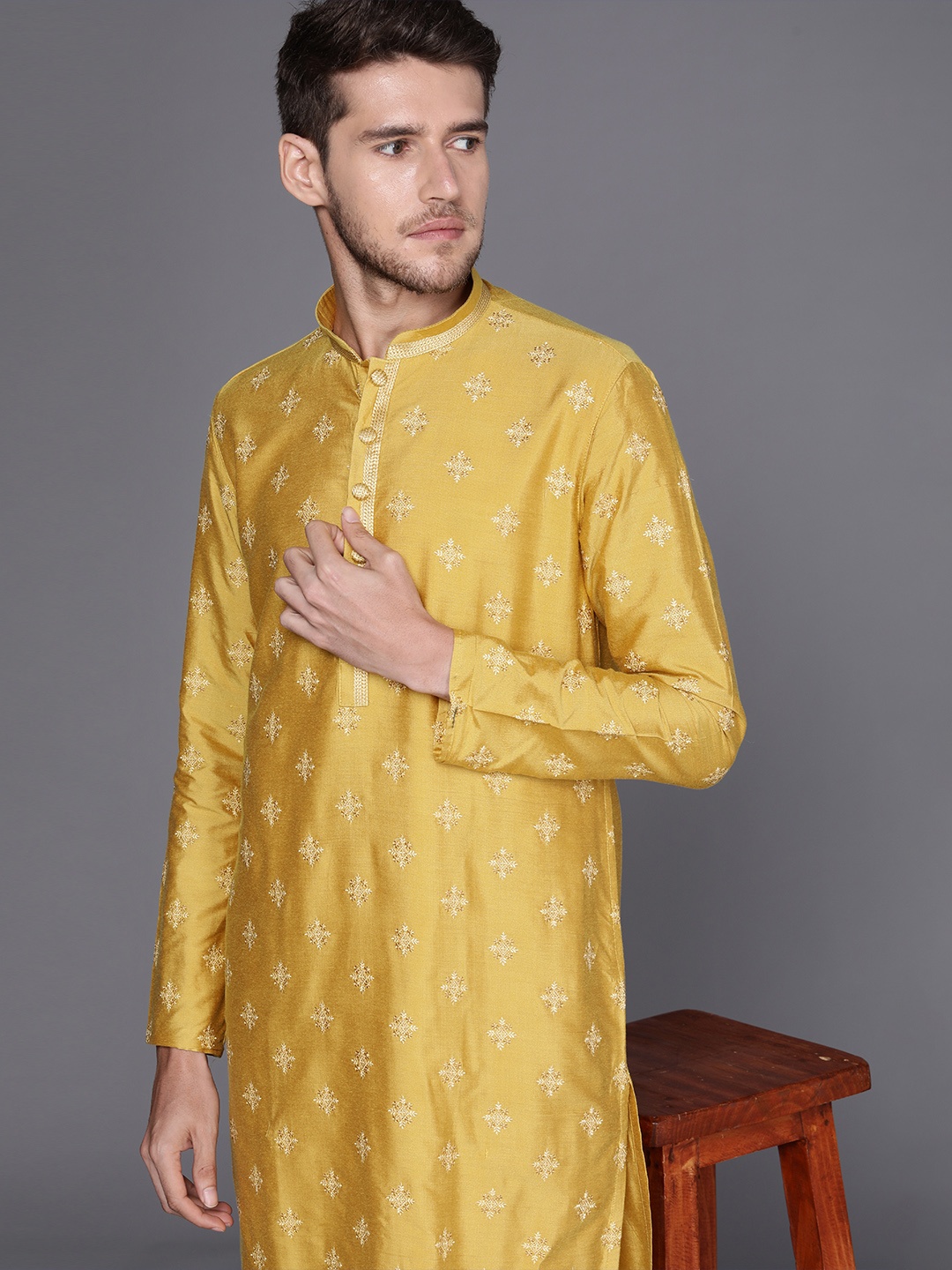 

Manyavar Men Ethnic Motifs Embroidered Kurta with Pyjamas, Mustard