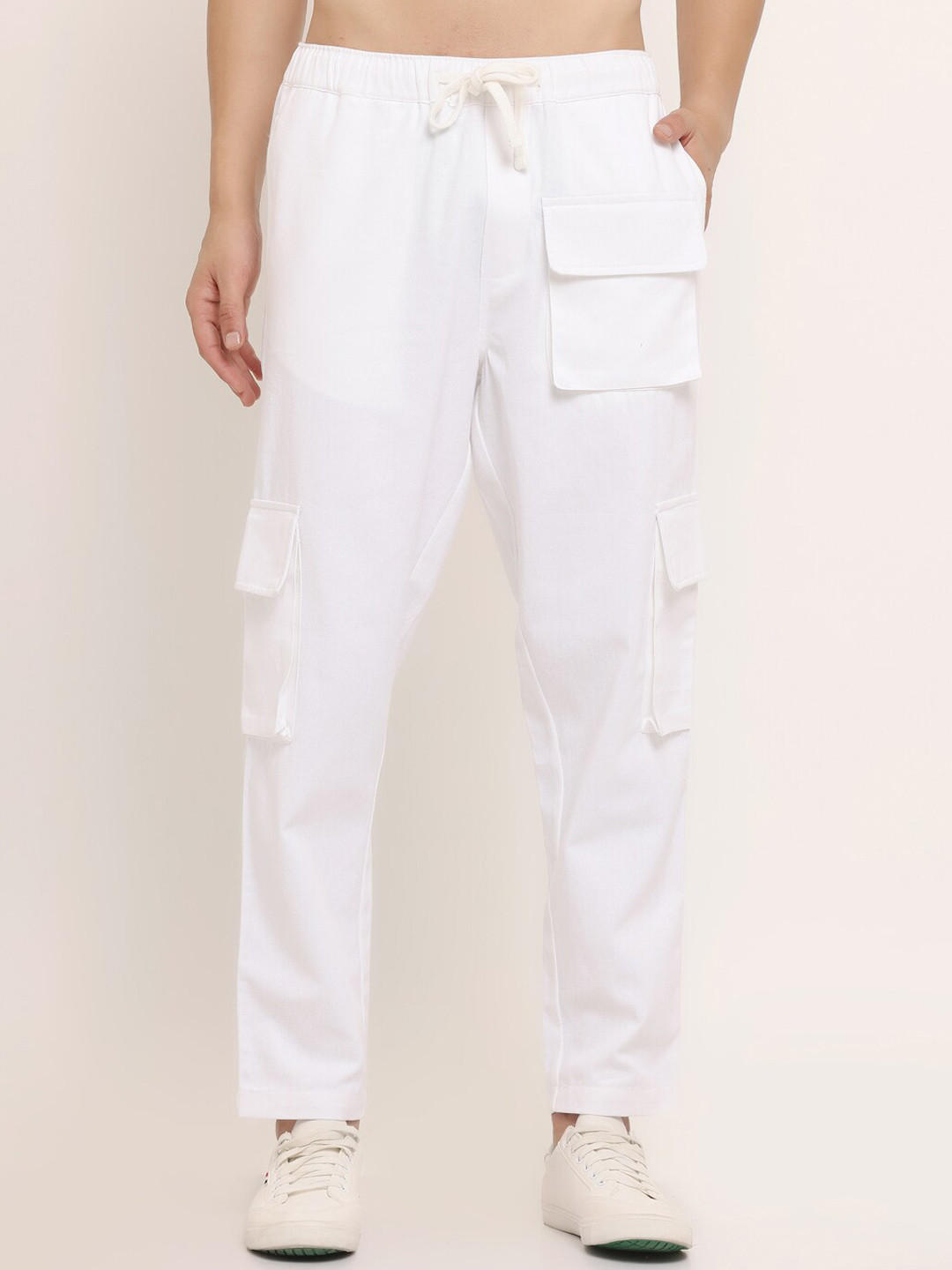 

EVERDION Men White Cotton Relaxed Straight Leg Straight Fit Cargos Trousers