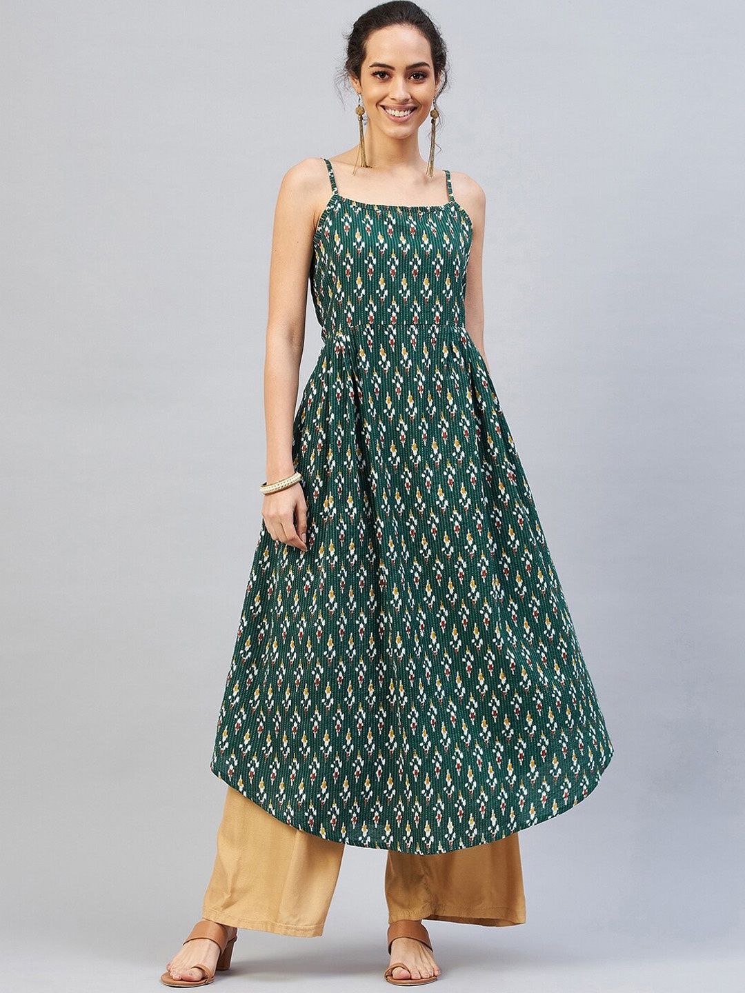 

InWeave Women Green & White Geometric Printed Anarkali Kurta