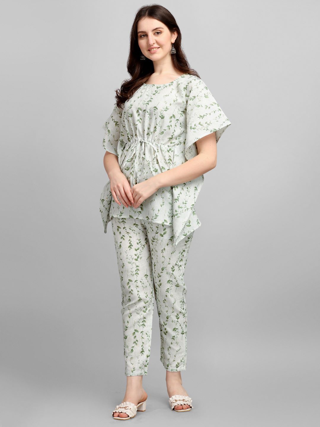 

GUFRINA Women Green Printed Viscose Rayon Kaftan with Trousers Set