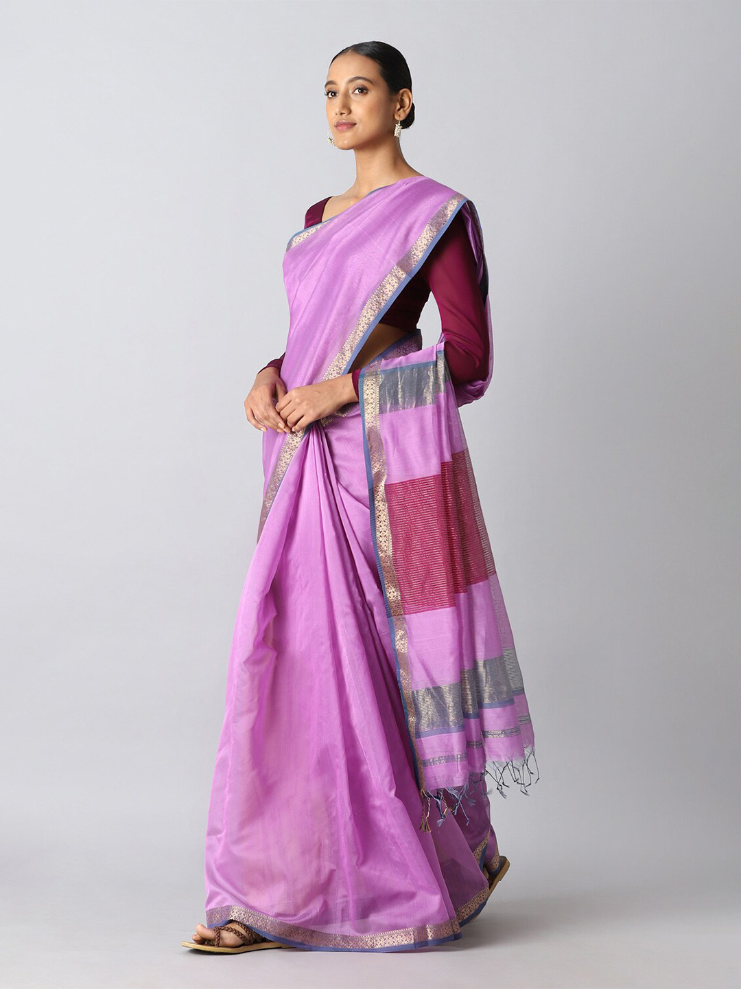 

Taneira Lavender & Gold-Toned Zari Silk Cotton Maheshwari Saree