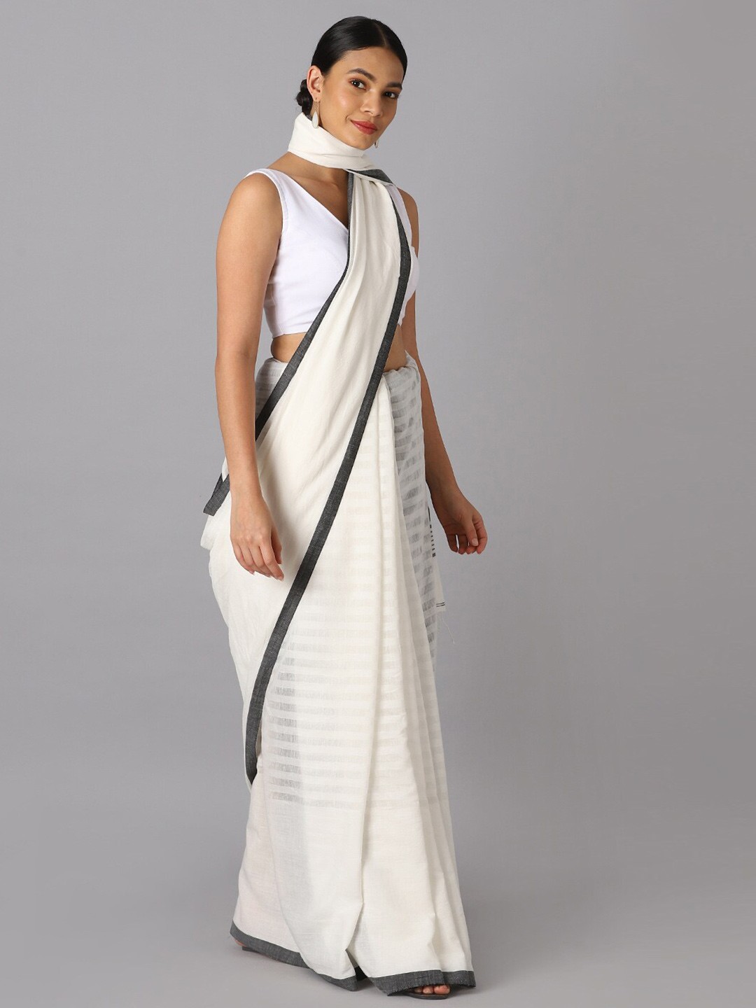 

Taneira White & Black Striped Silk Cotton Saree