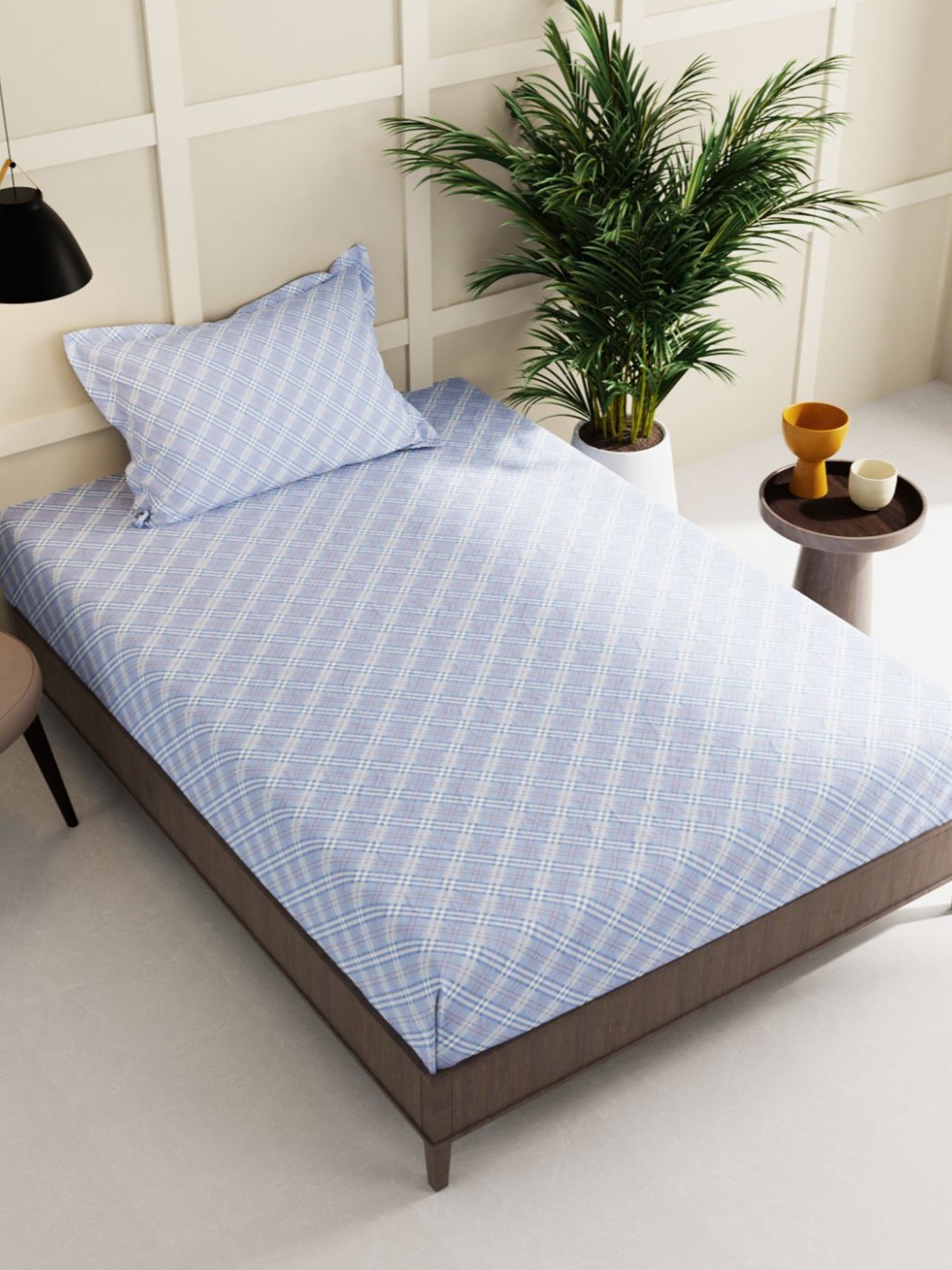 

BIANCA Blue & White 150 TC Single Bedsheet with 1 Pillow Cover